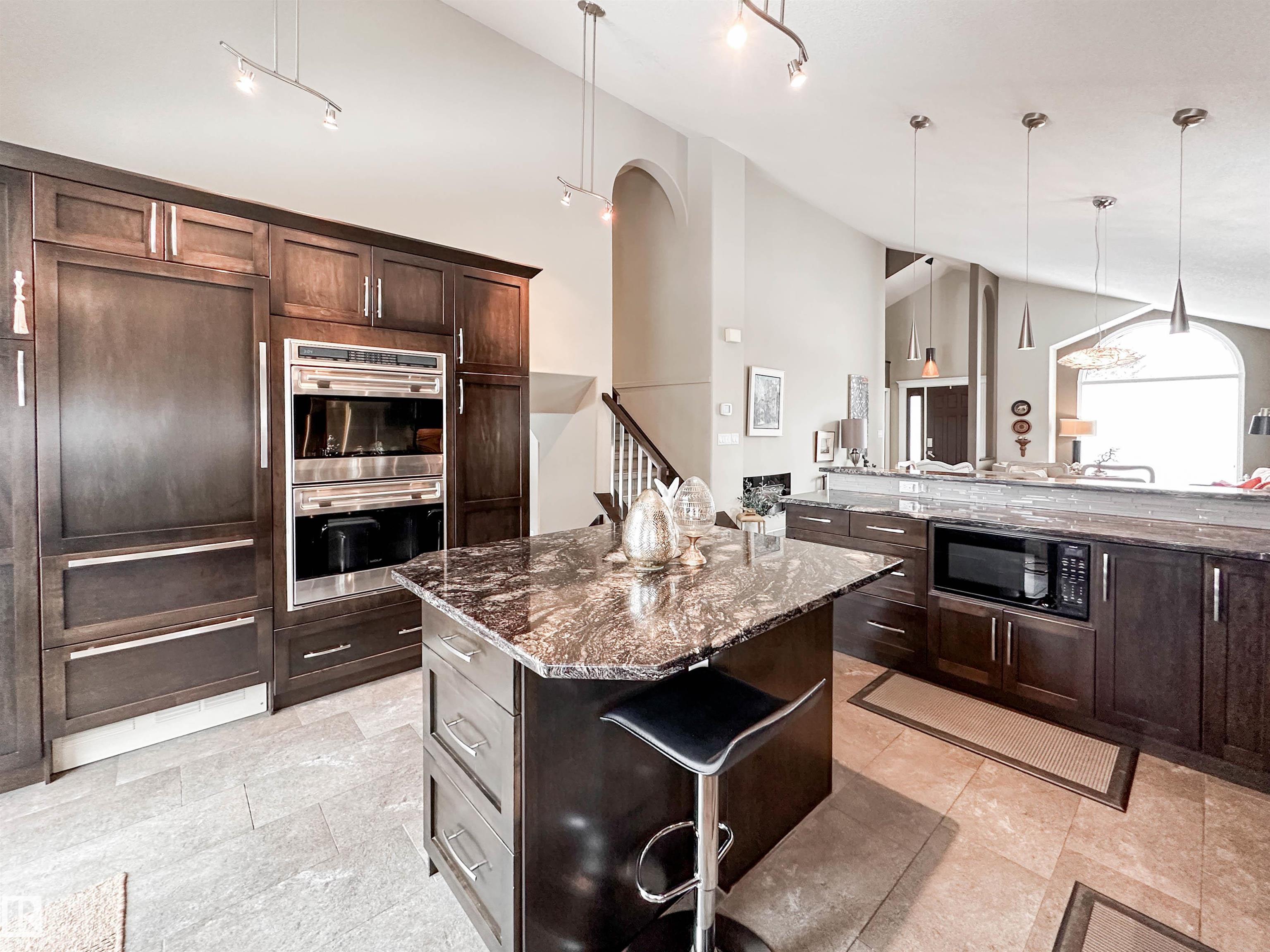 Photo 20 at 9 Deslauriers Crescent, Deer Ridge, St. Albert