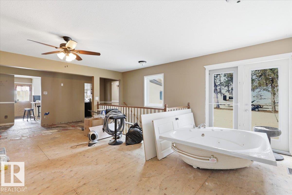 Photo 11 at A 50278 Rge Road 274, None, Rural Leduc County