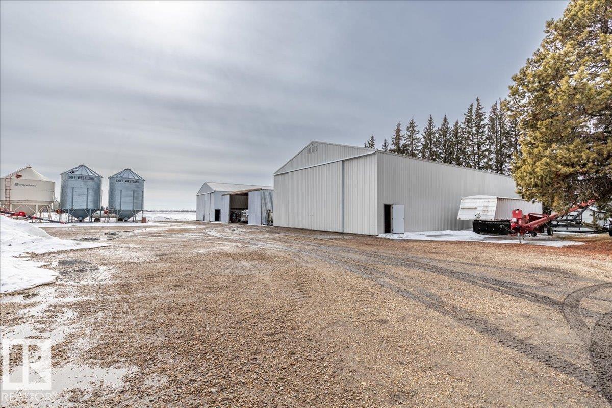 Photo 28 at A 50278 Rge Road 274, None, Rural Leduc County