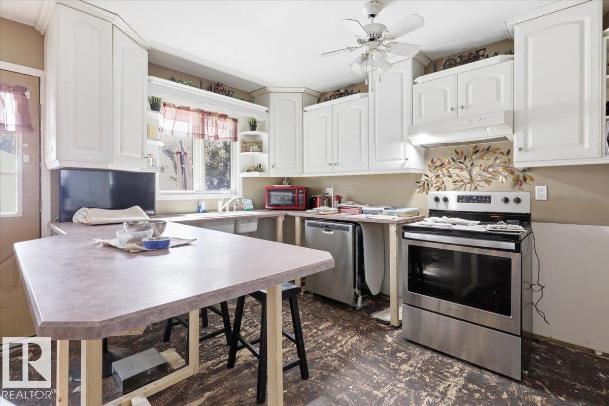 Photo 7 at A 50278 Rge Road 274, None, Rural Leduc County