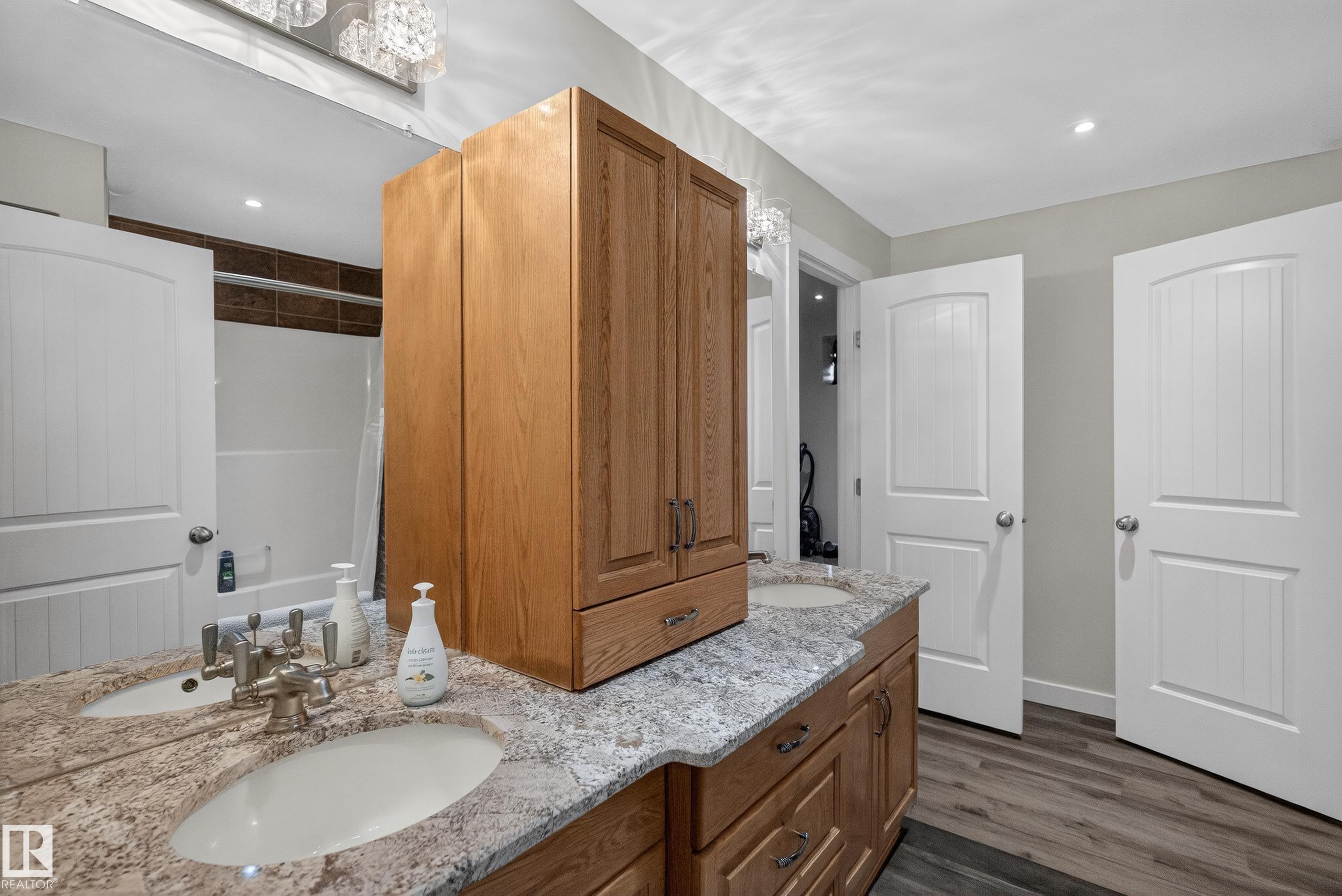 Photo 13 at 52003 Rge Road 273, None, Rural Parkland County