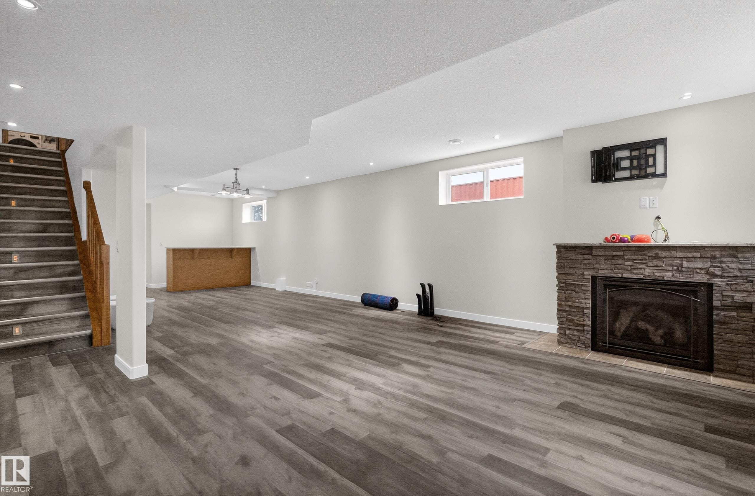 Photo 9 at 52003 Rge Road 273, None, Rural Parkland County