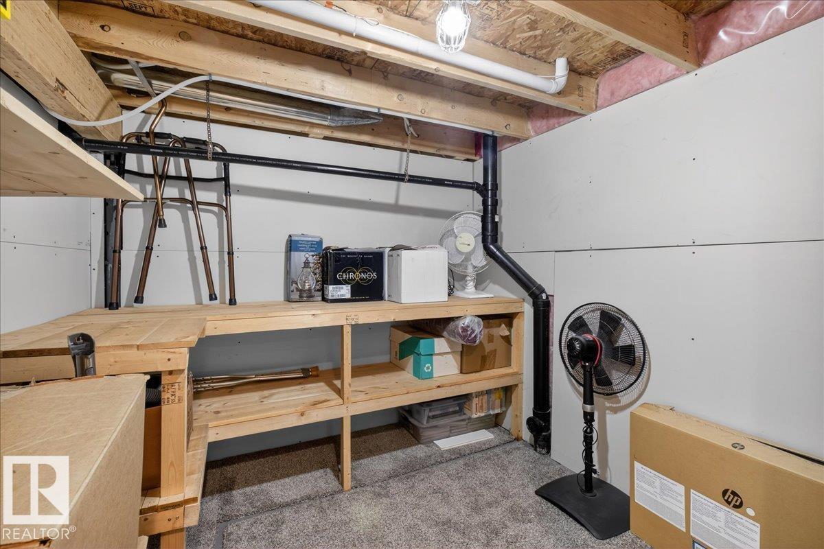 Photo 45 at 942 Chahley Crescent NW, Cameron Heights, Edmonton