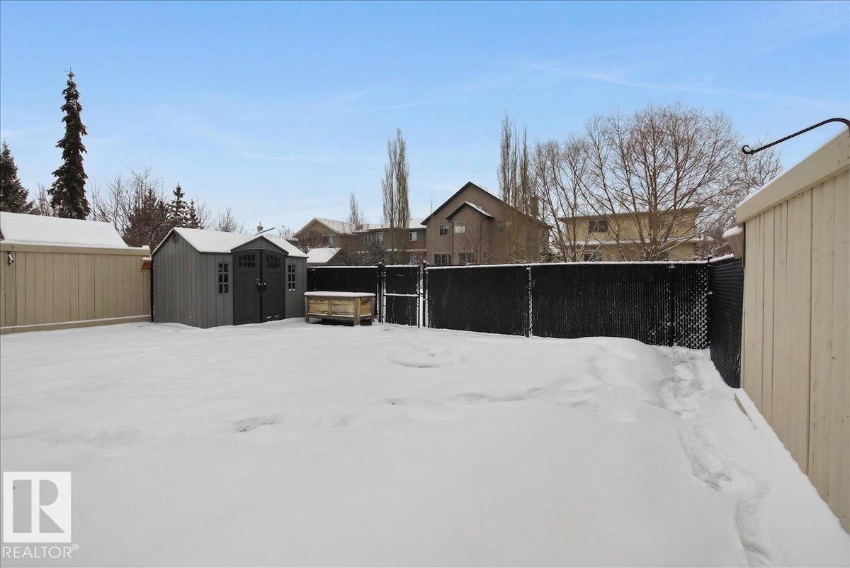 Photo 53 at 942 Chahley Crescent NW, Cameron Heights, Edmonton