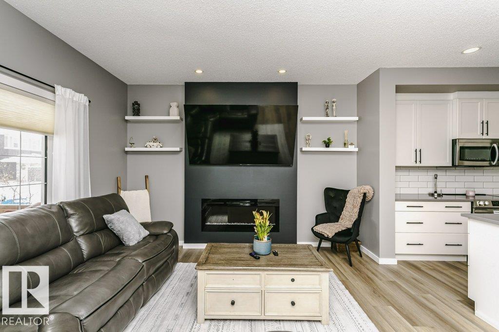 Photo 7 at 320 Balsam Link, Woodbend, Leduc