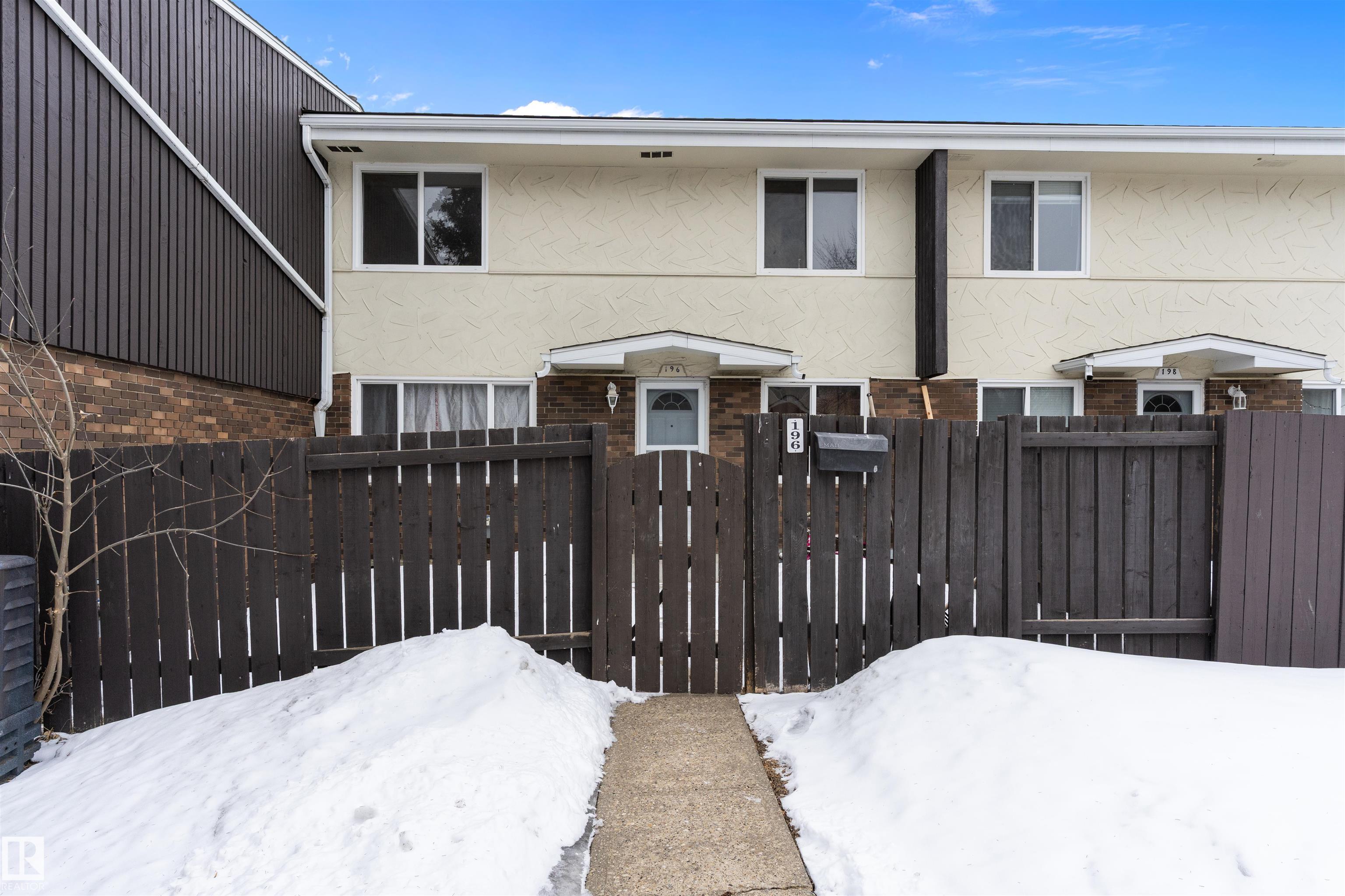 196 Roseland Village NW, Northmount, Edmonton