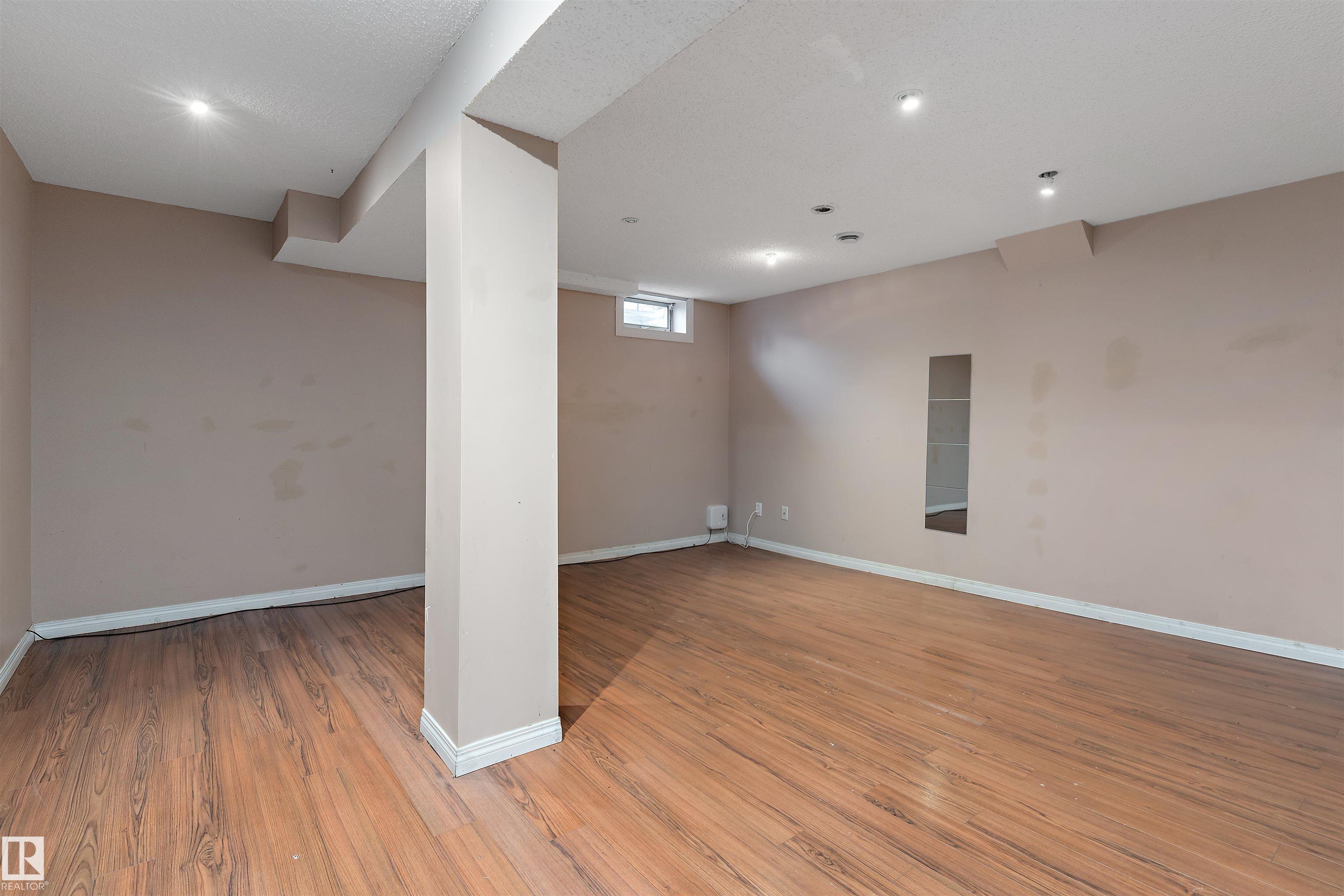 Photo 27 at 196 Roseland Village NW, Northmount, Edmonton