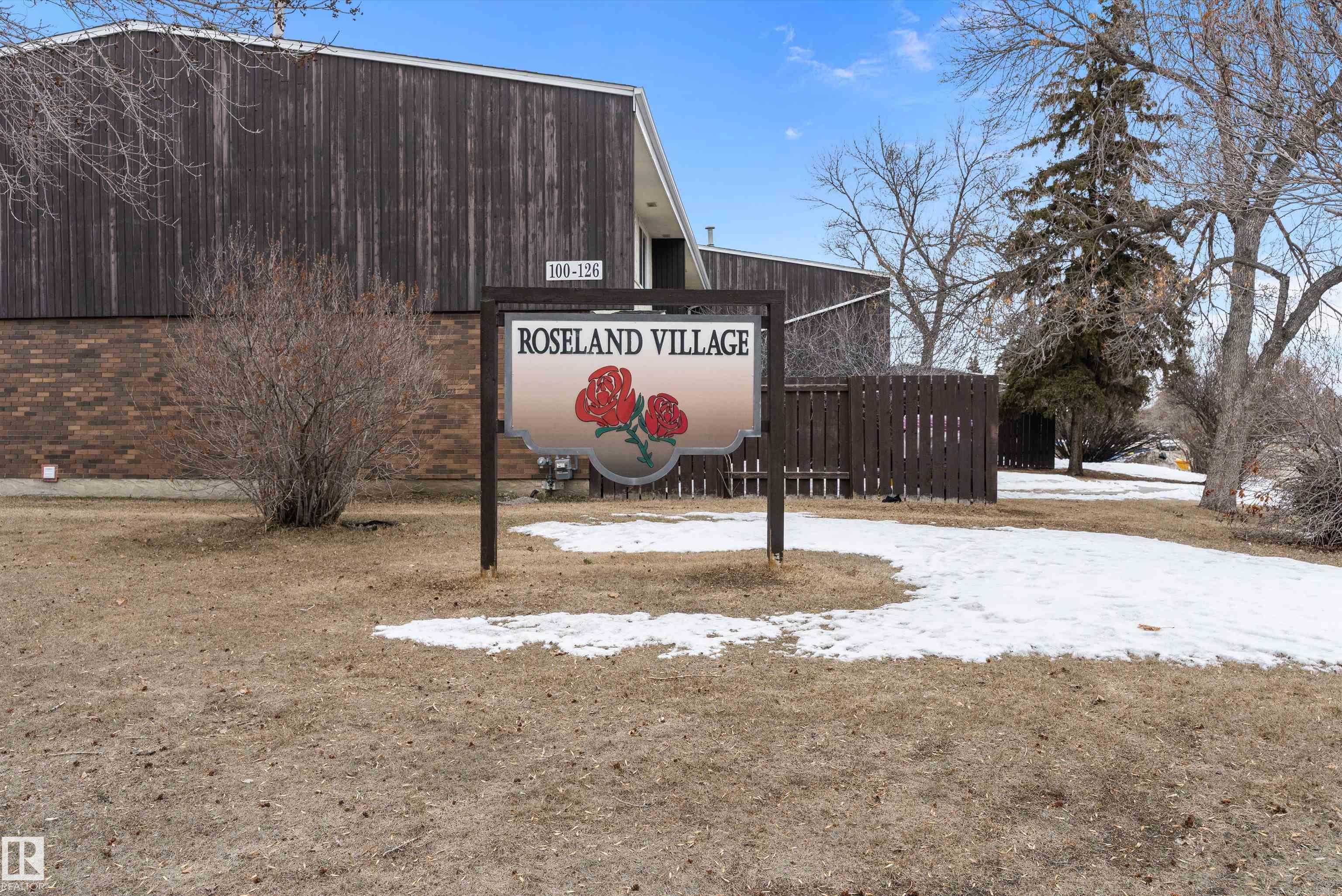 Photo 31 at 196 Roseland Village NW, Northmount, Edmonton