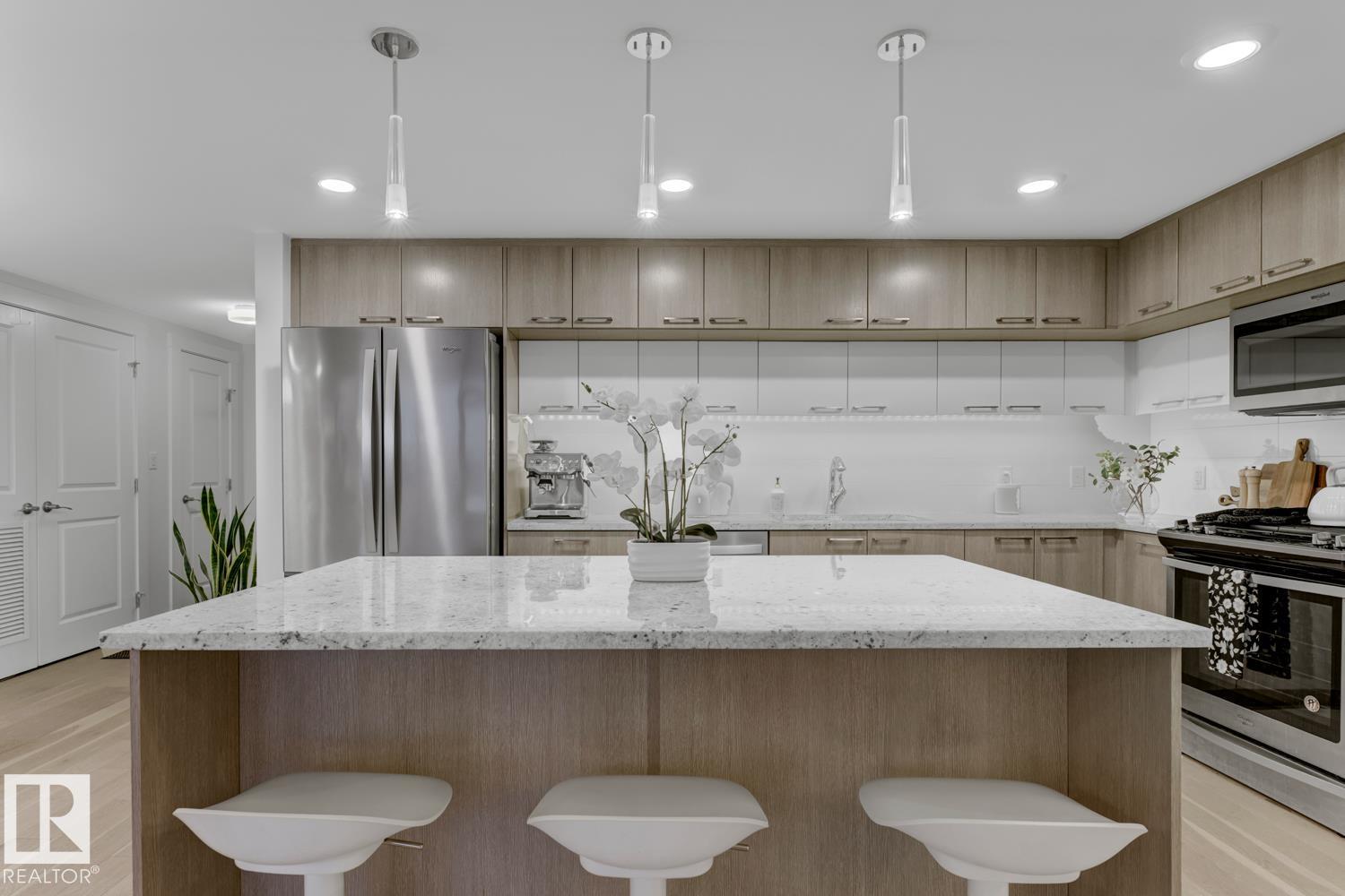 Photo 12 at 606 - 9720 106 Street NW, Downtown, Edmonton