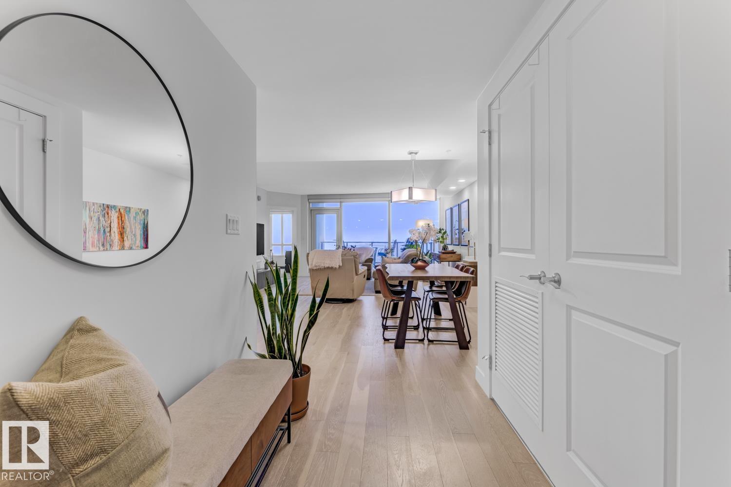 606 - 9720 106 Street NW, Downtown, Edmonton