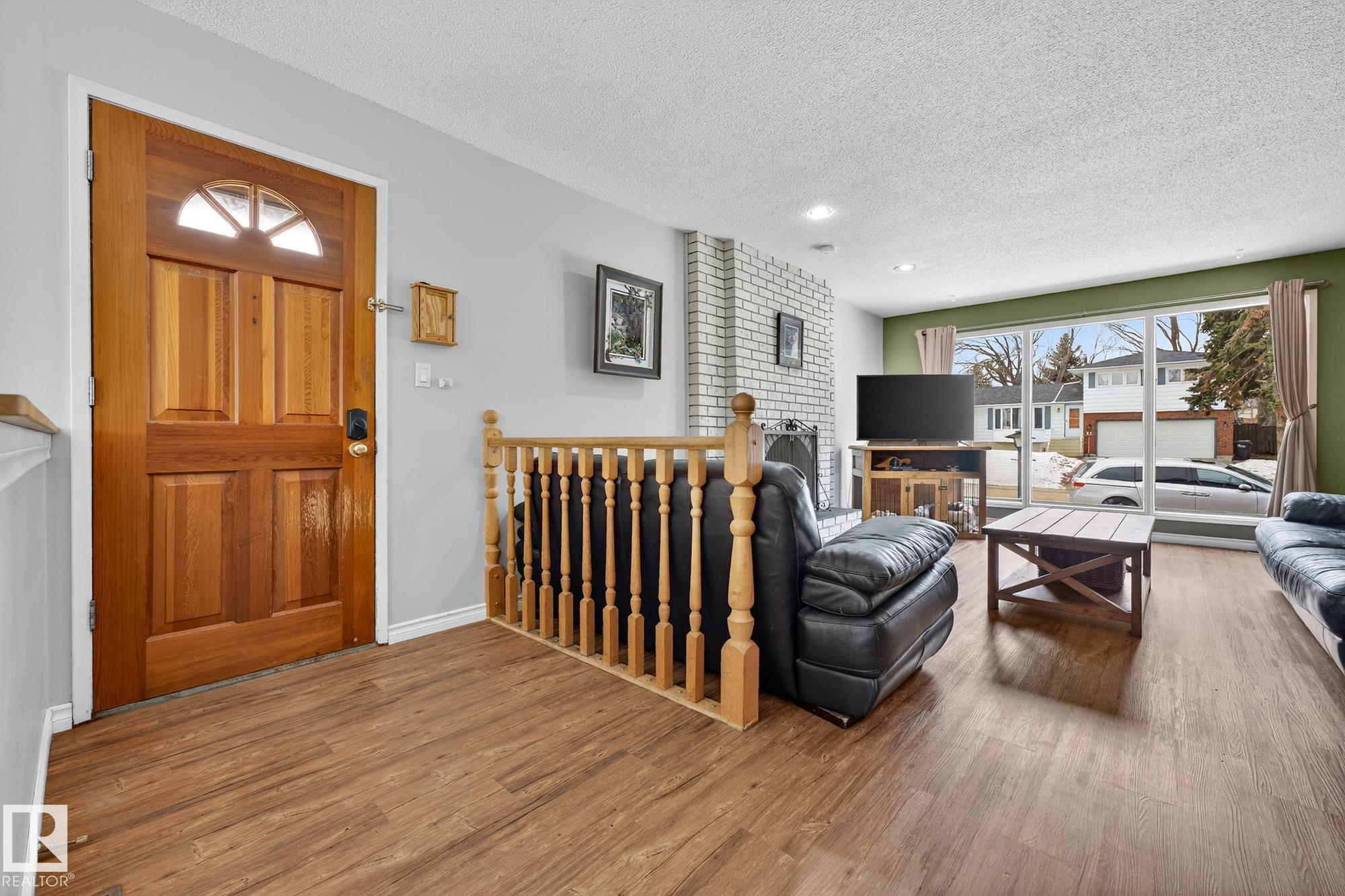 Photo 13 at 18 Hummingbird Road, Brentwood, Sherwood Park