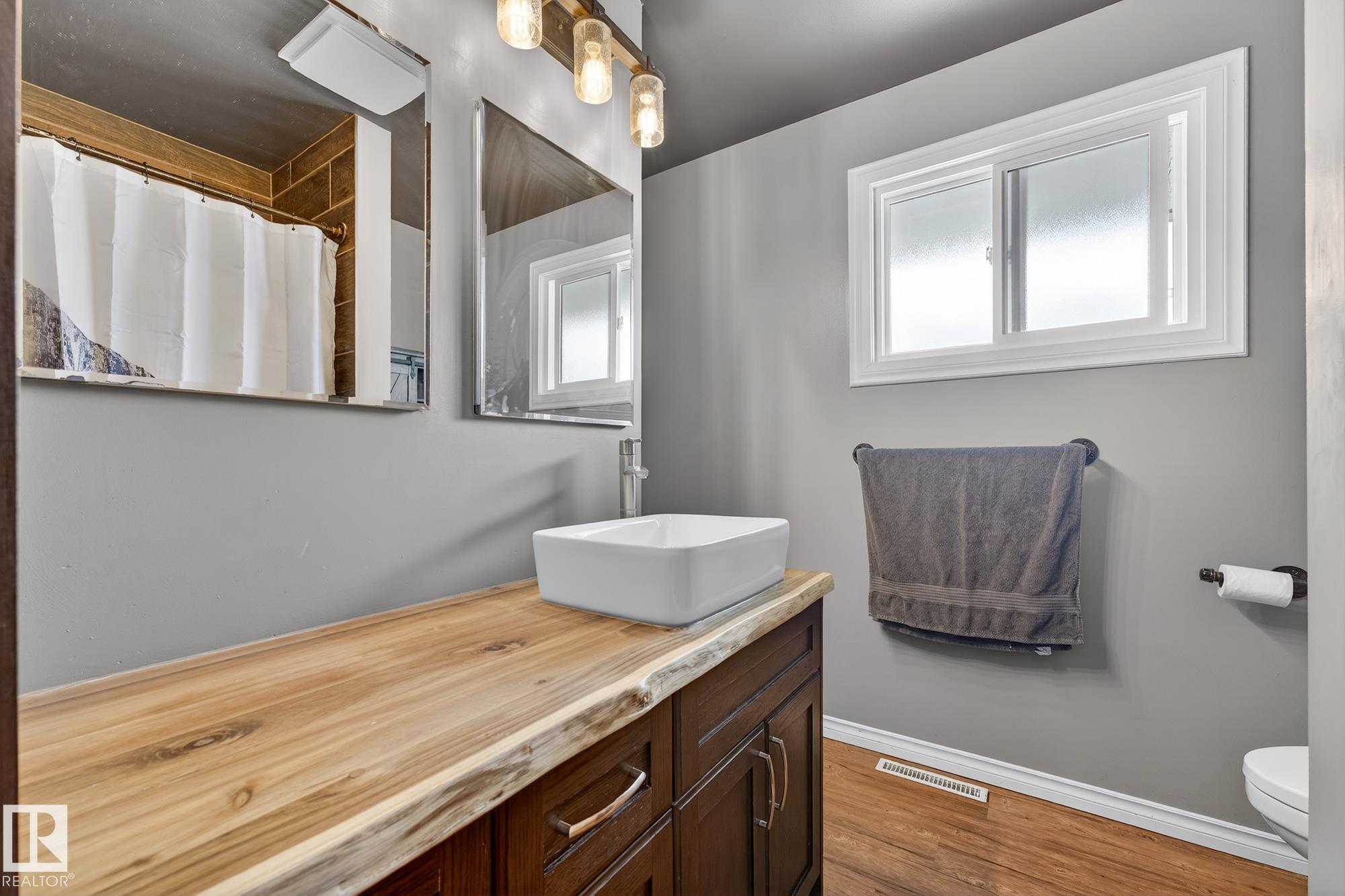 Photo 32 at 18 Hummingbird Road, Brentwood, Sherwood Park