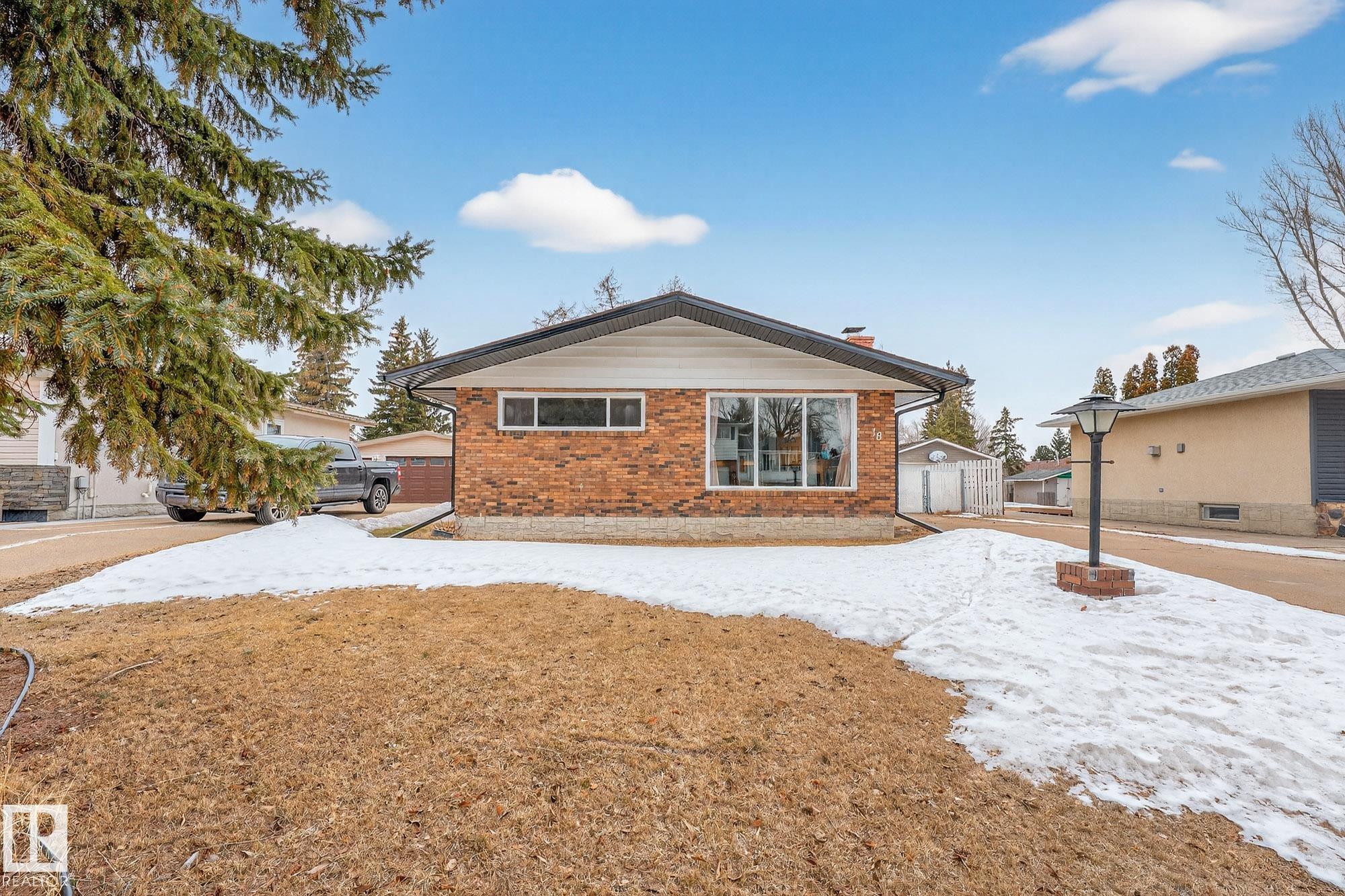 Photo 10 at 18 Hummingbird Road, Brentwood, Sherwood Park