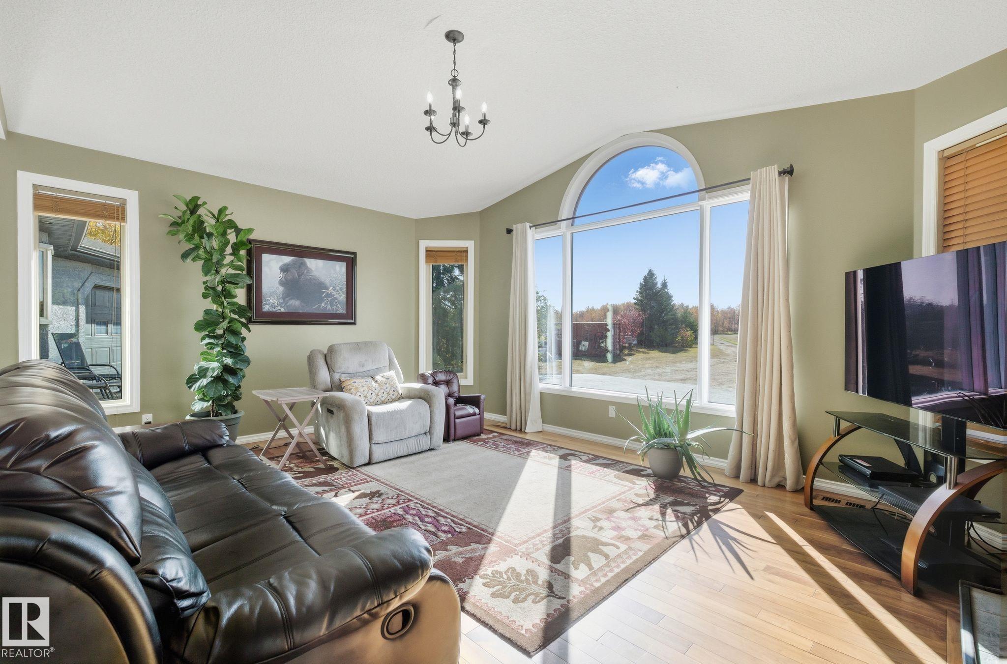 Photo 18 at 22516 Twp Road 572, None, Rural Sturgeon County