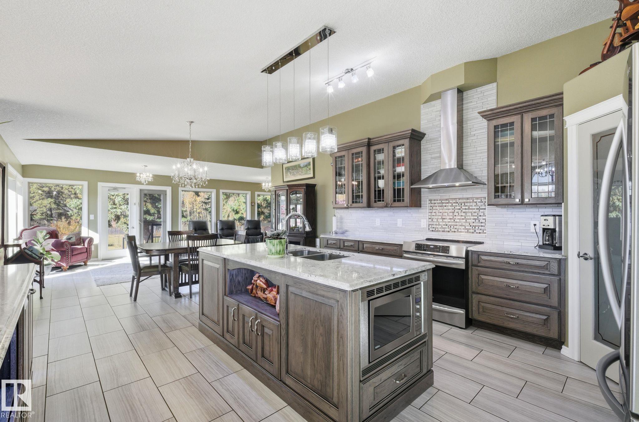 Photo 6 at 22516 Twp Road 572, None, Rural Sturgeon County