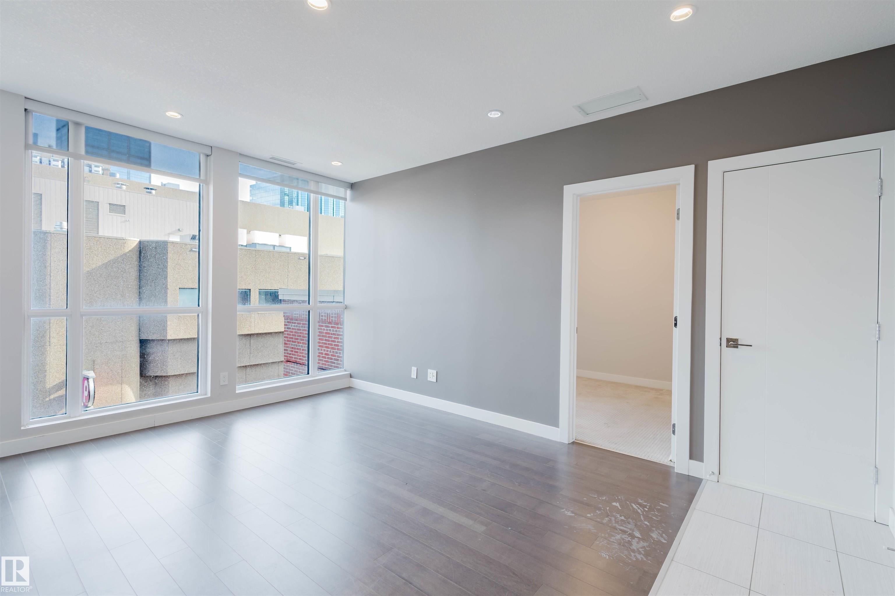 Photo 9 at 502 - 10238 103 Street NW, Downtown, Edmonton