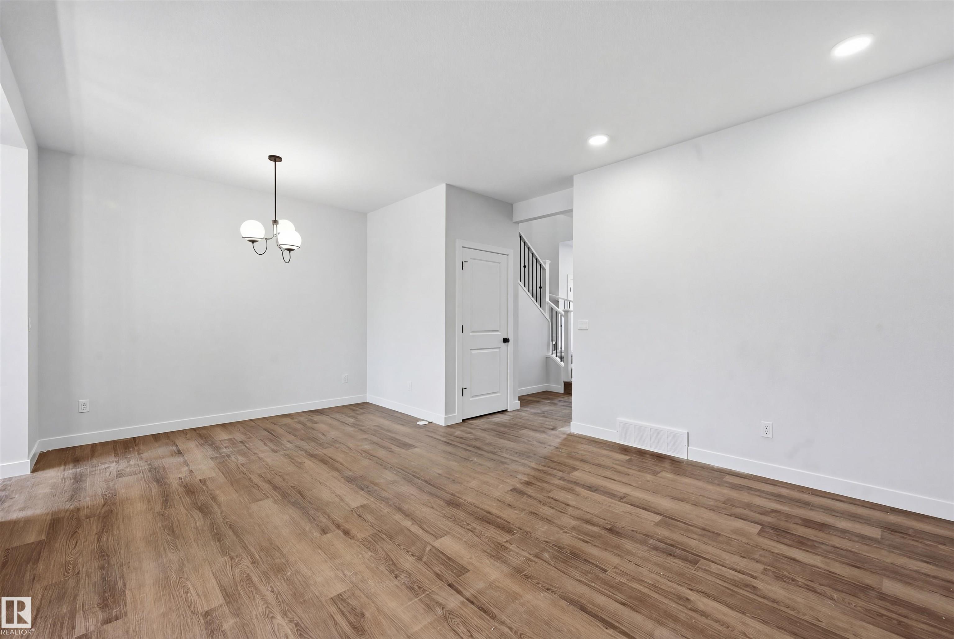 Photo 12 at 2307 160 Street SW, Glenridding Heights, Edmonton