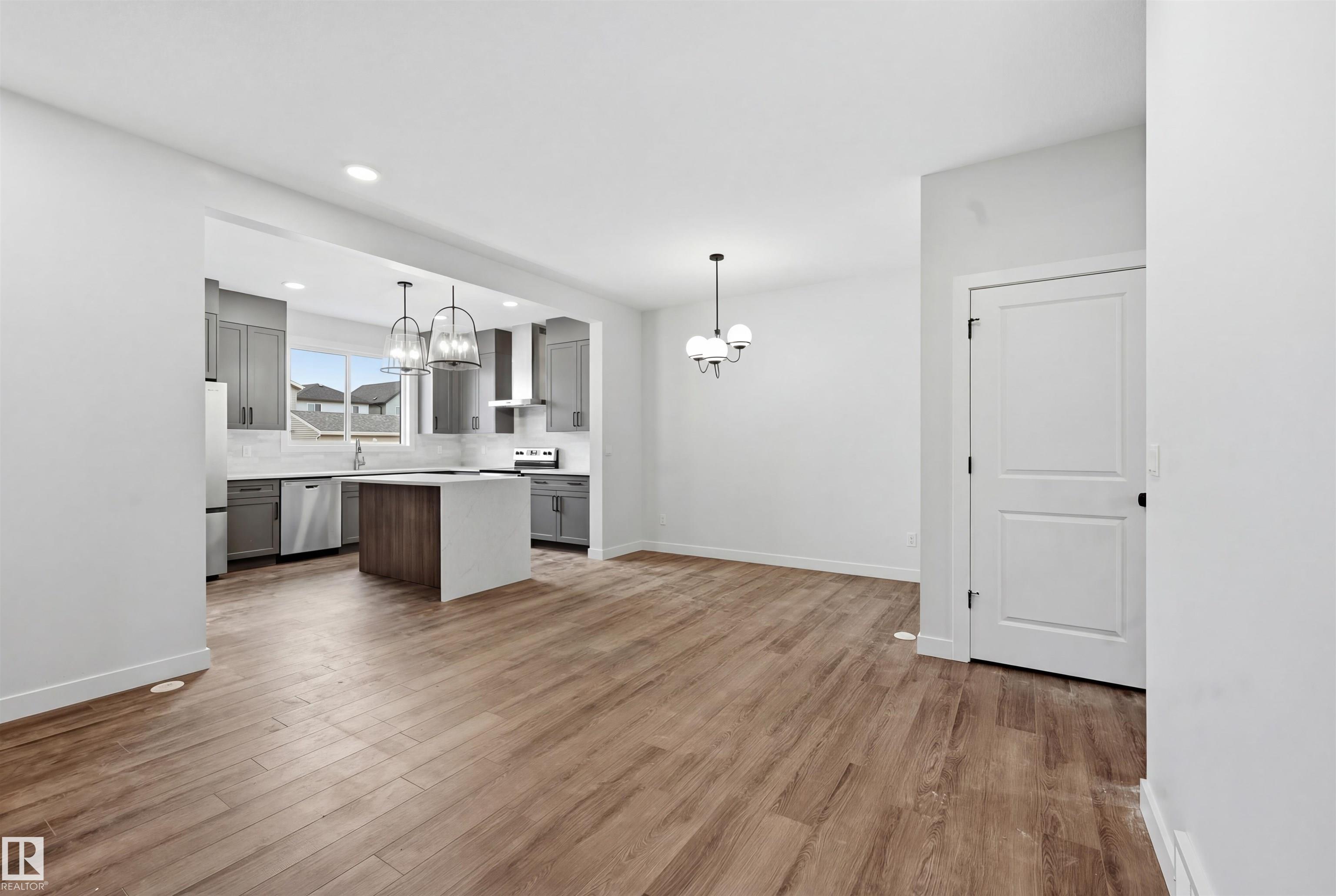 Photo 13 at 2307 160 Street SW, Glenridding Heights, Edmonton