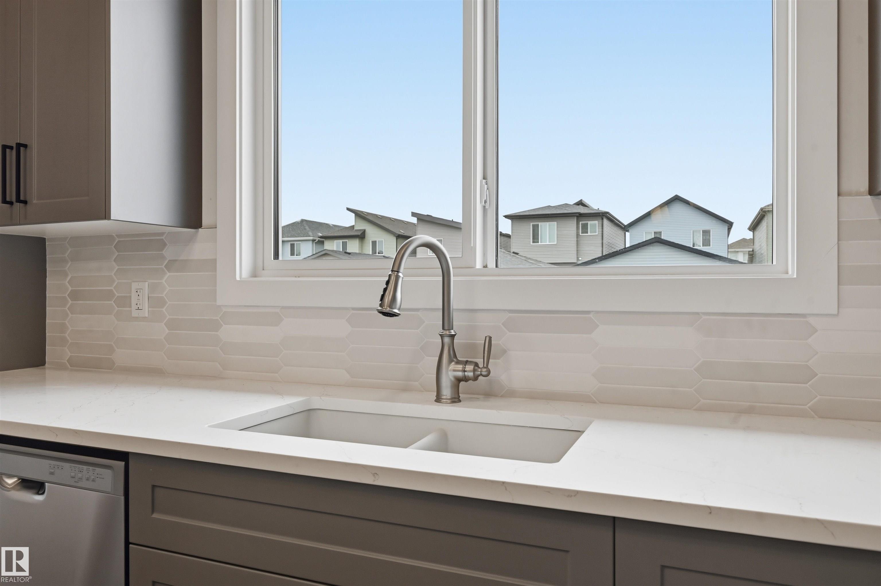 Photo 20 at 2307 160 Street SW, Glenridding Heights, Edmonton