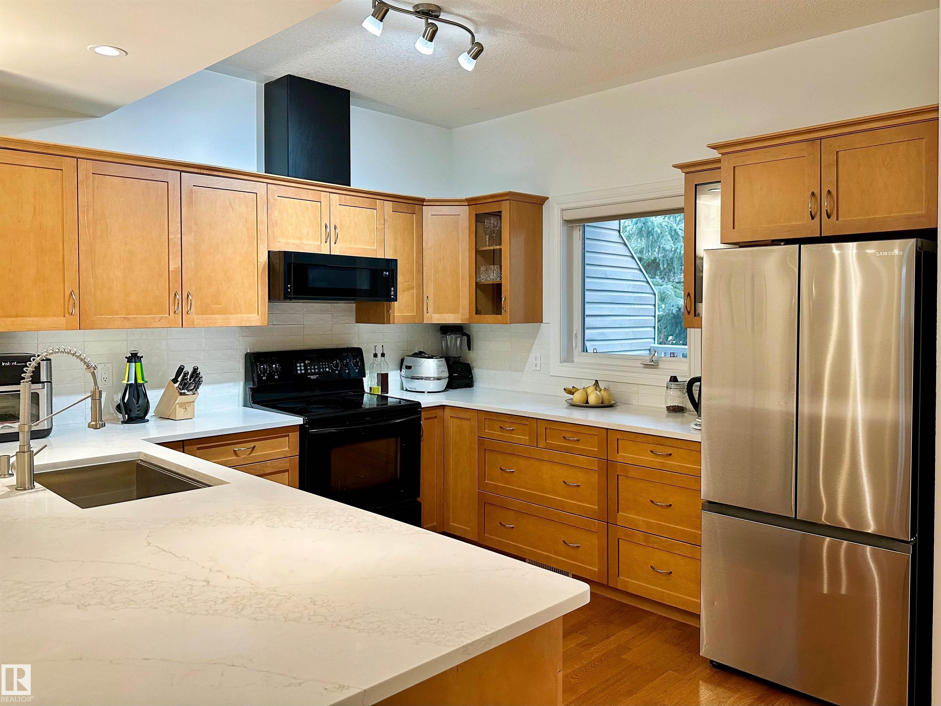 Photo 11 at 41 - 903 Rutherford Road SW, Rutherford, Edmonton