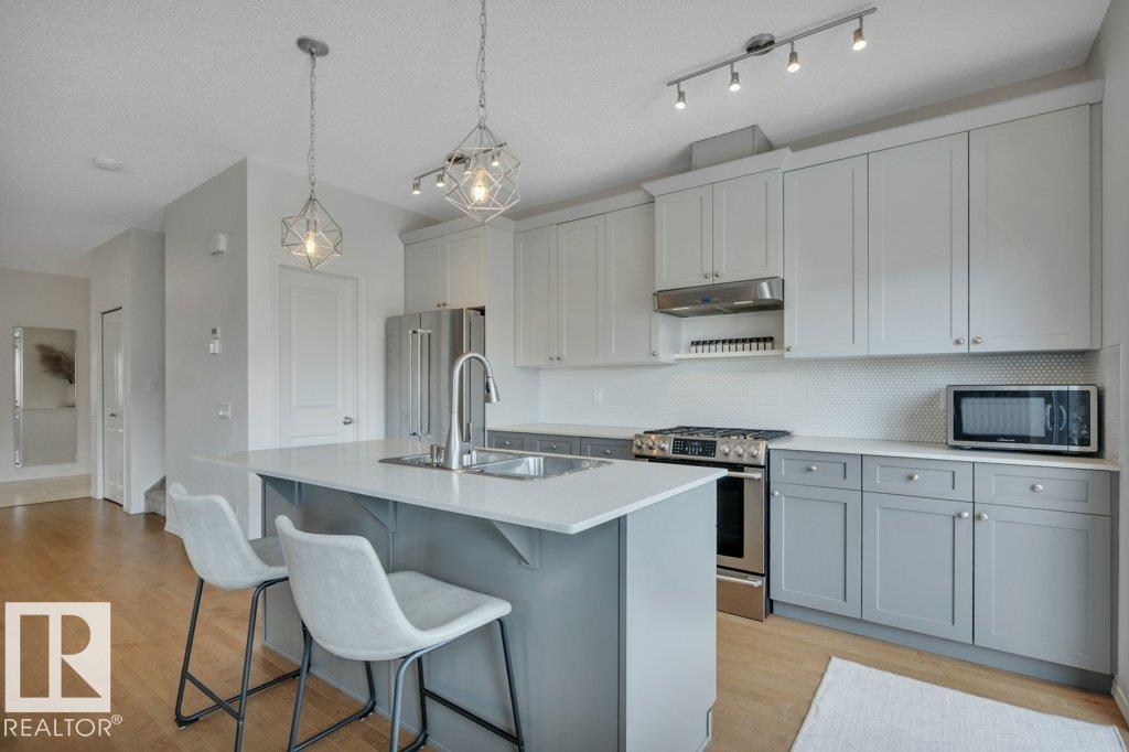 Photo 11 at 20936 95 Avenue NW, Webber Greens, Edmonton