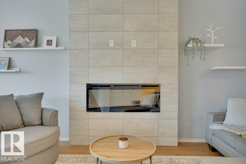 Photo 7 at 20936 95 Avenue NW, Webber Greens, Edmonton