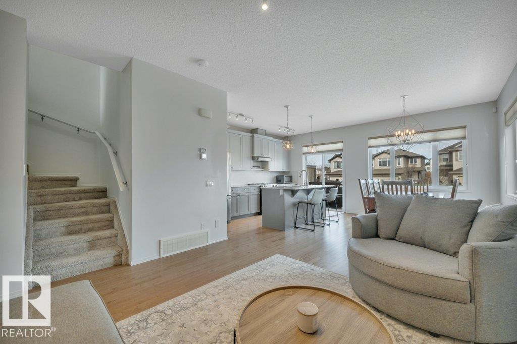 Photo 9 at 20936 95 Avenue NW, Webber Greens, Edmonton