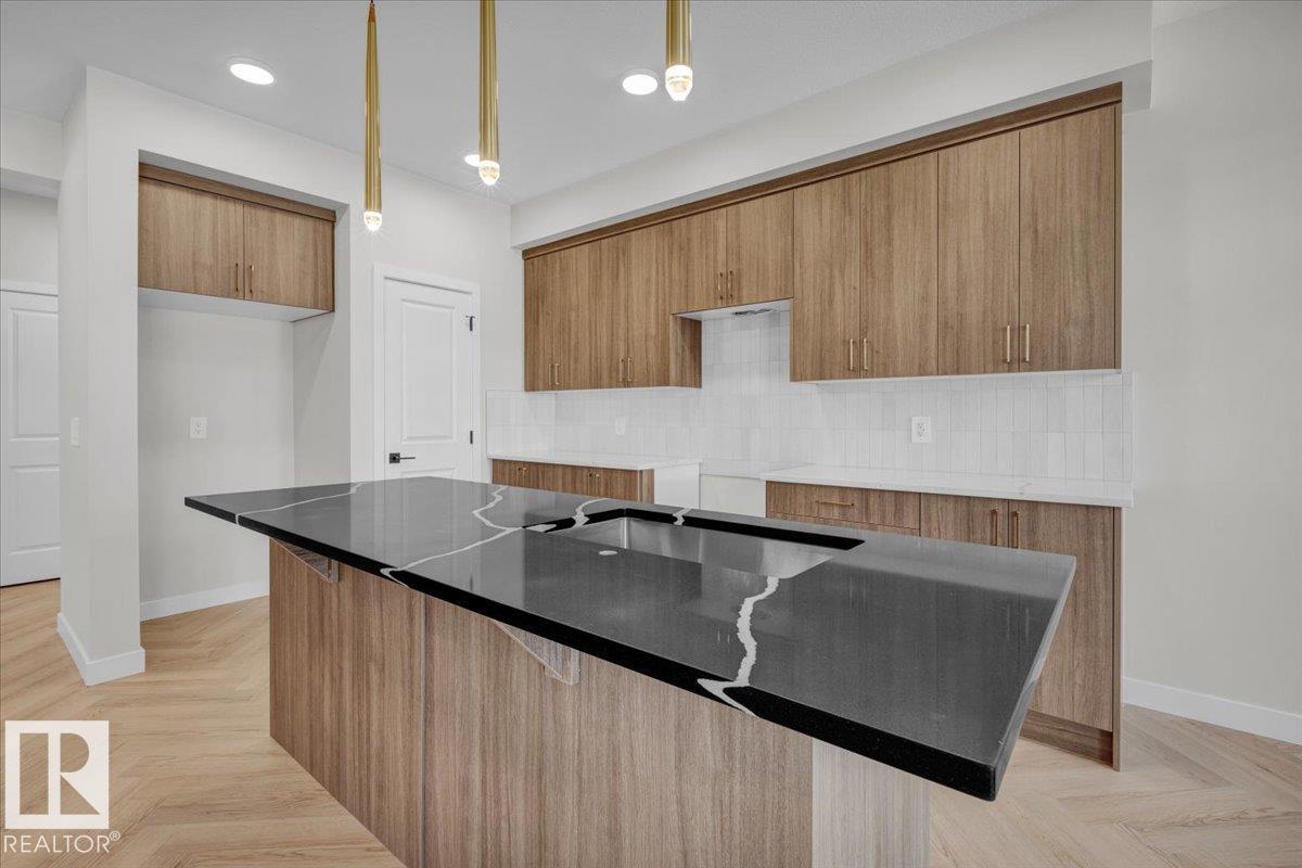 Photo 7 at 2636 62 Street SW, Mattson, Edmonton