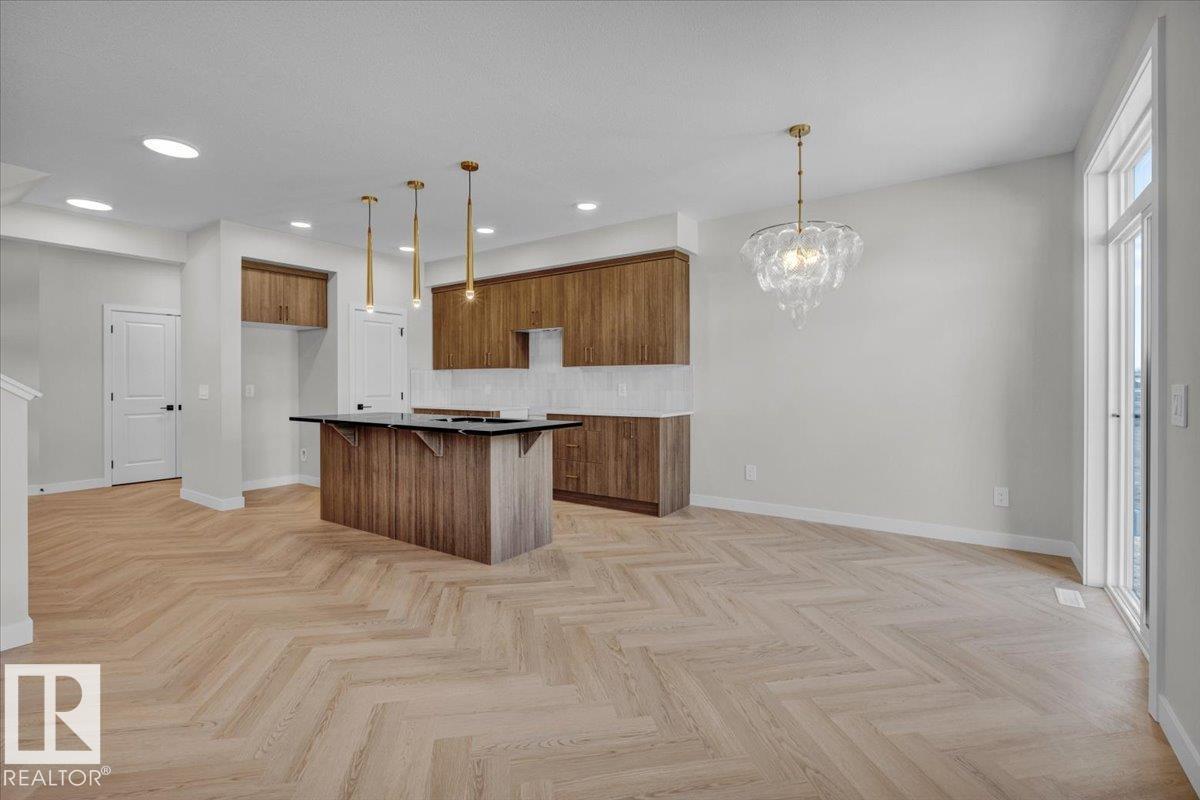 Photo 8 at 2636 62 Street SW, Mattson, Edmonton