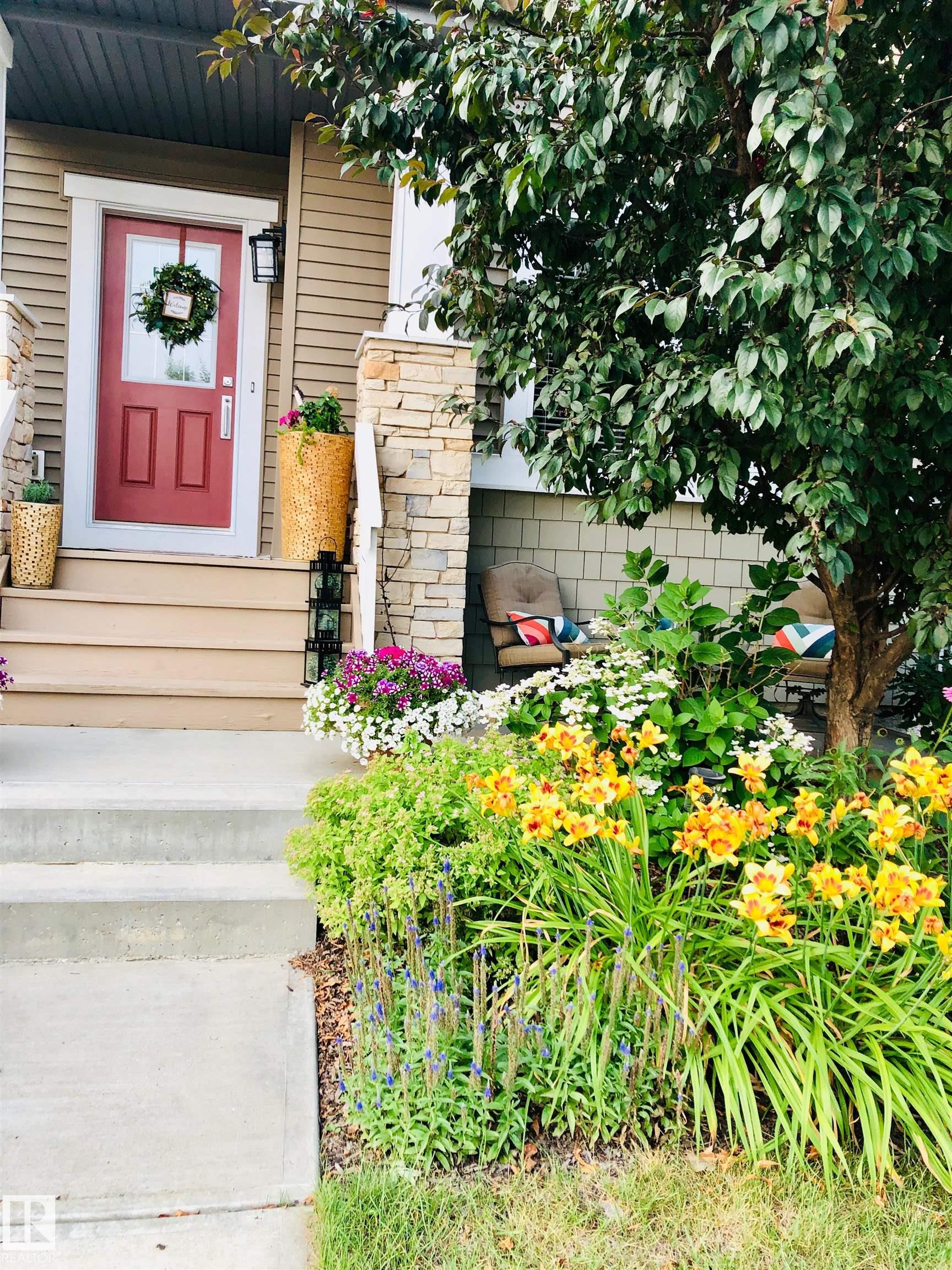 Photo 7 at 9084 Rosenthal Link NW, Rosenthal, Edmonton