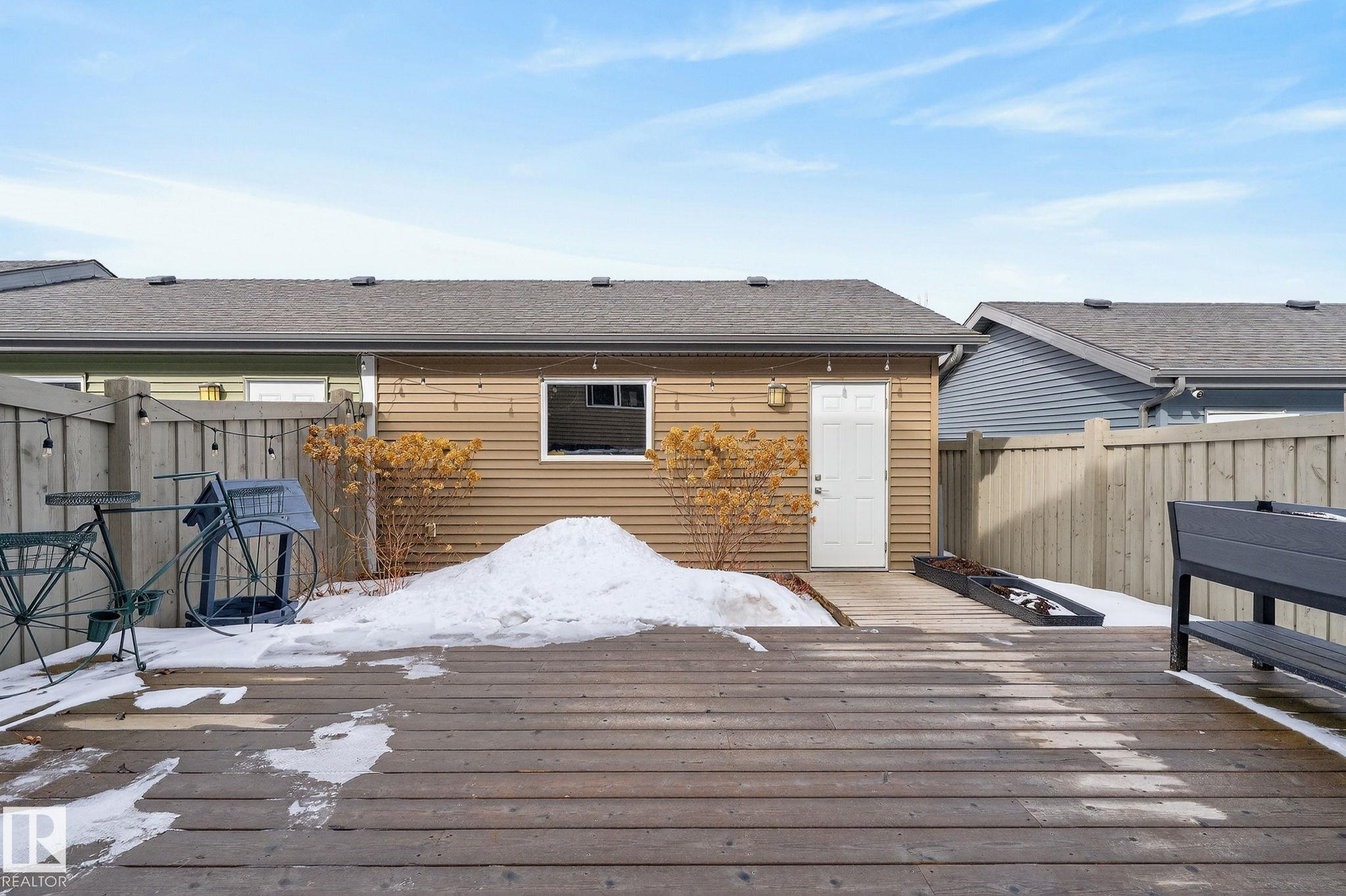 Photo 10 at 9084 Rosenthal Link NW, Rosenthal, Edmonton