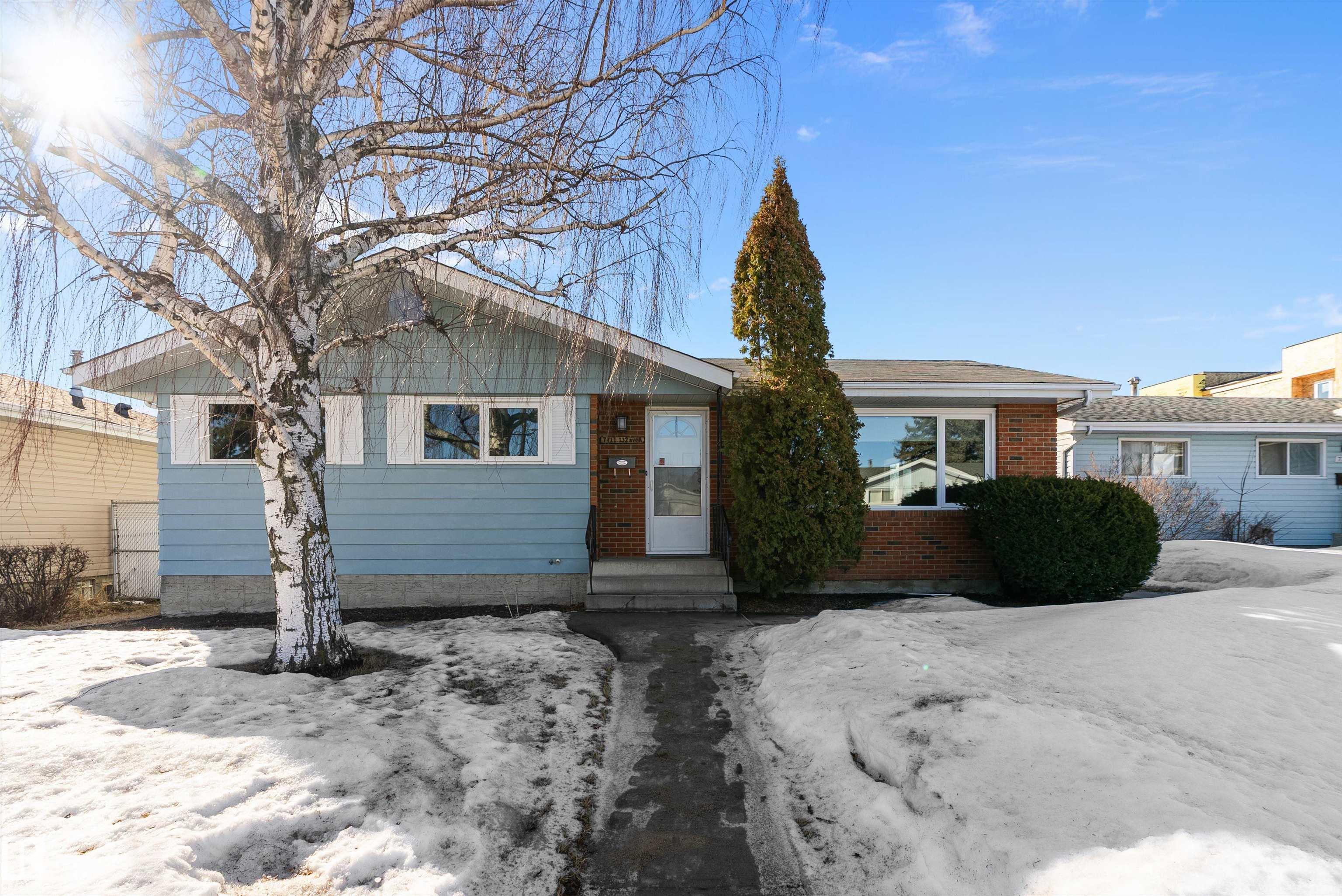 7711 132 A Avenue NW, Delwood, Edmonton