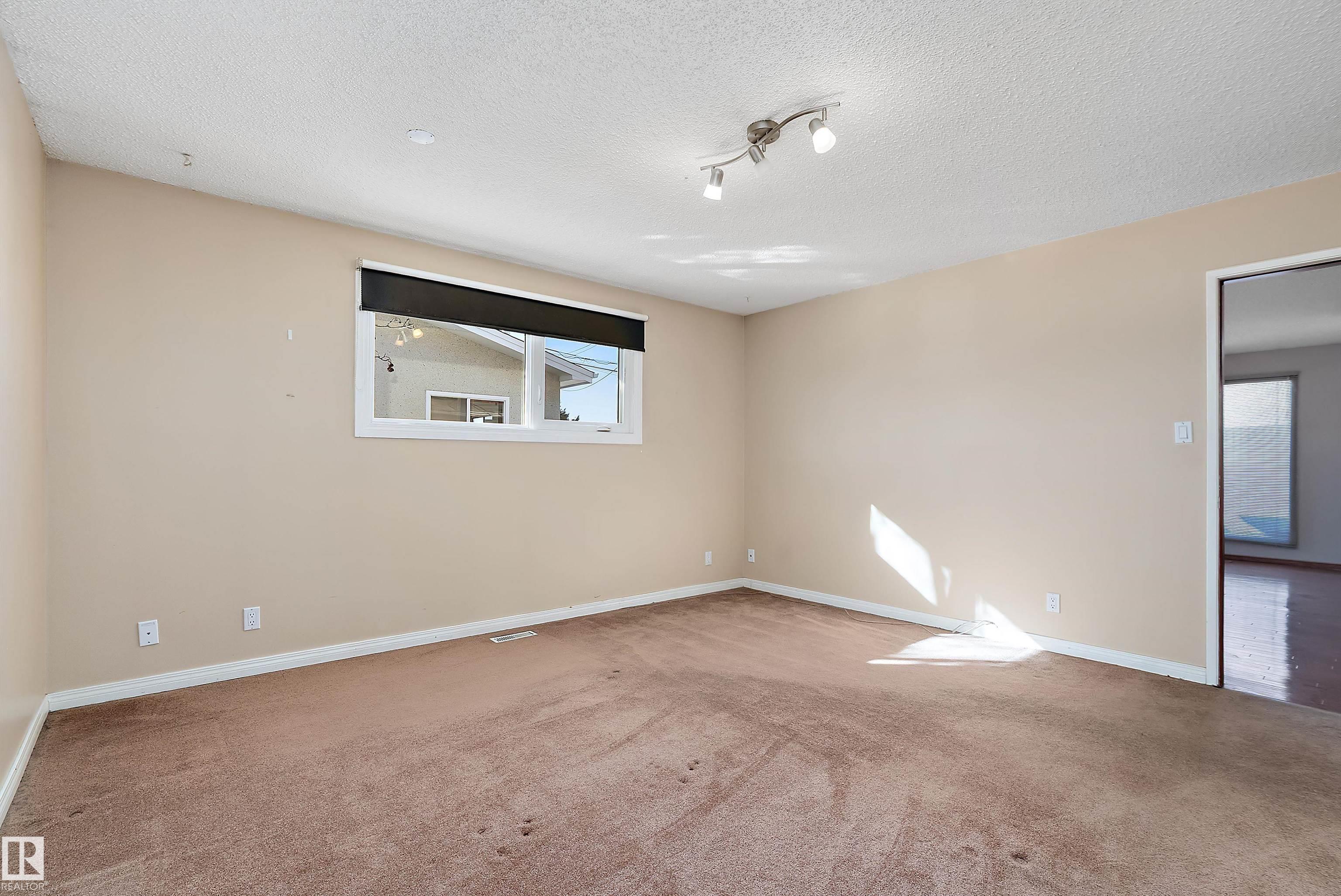 Photo 21 at 7711 132 A Avenue NW, Delwood, Edmonton