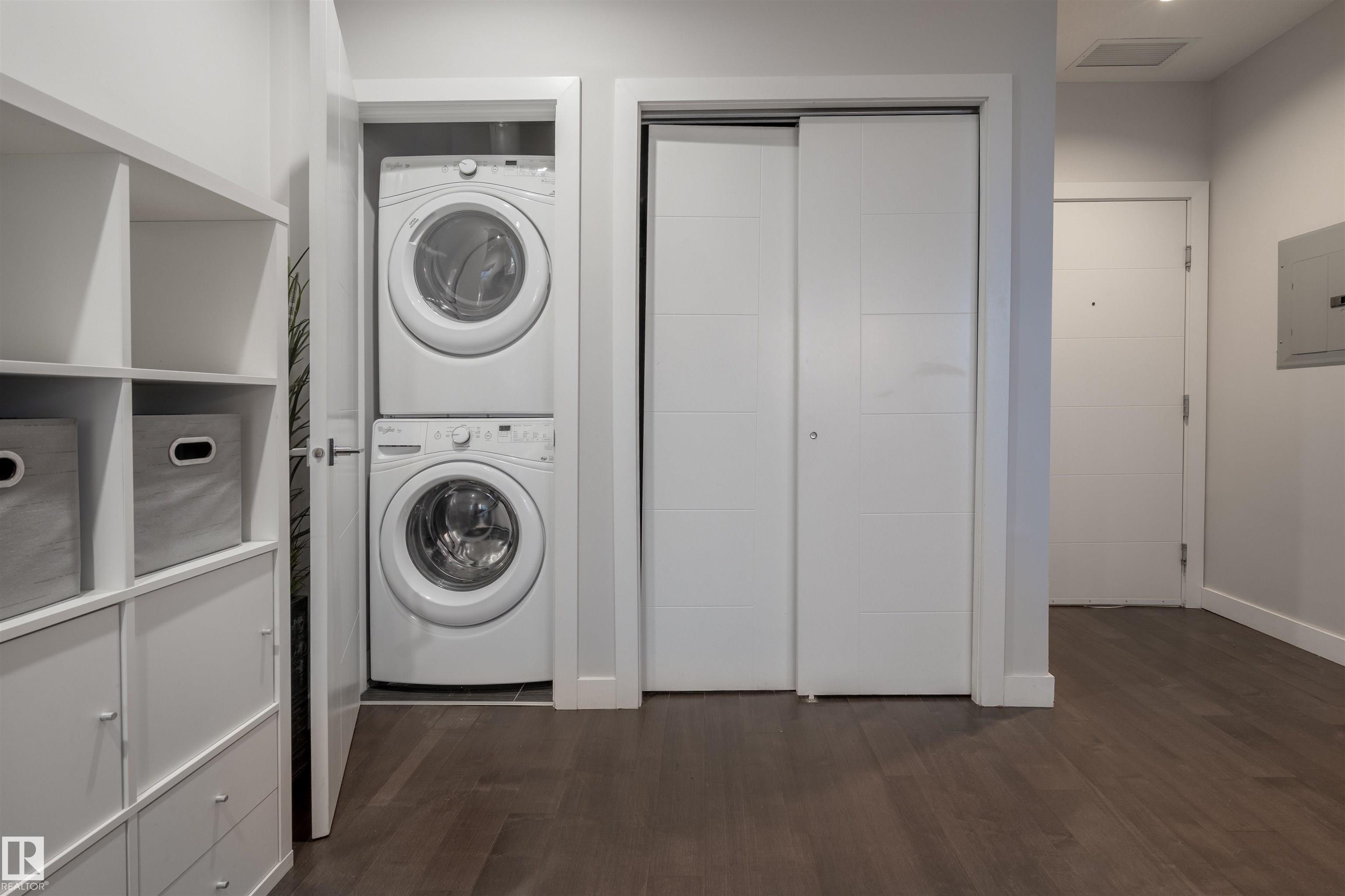 901 - 10238 103 Street NW, Downtown, Edmonton