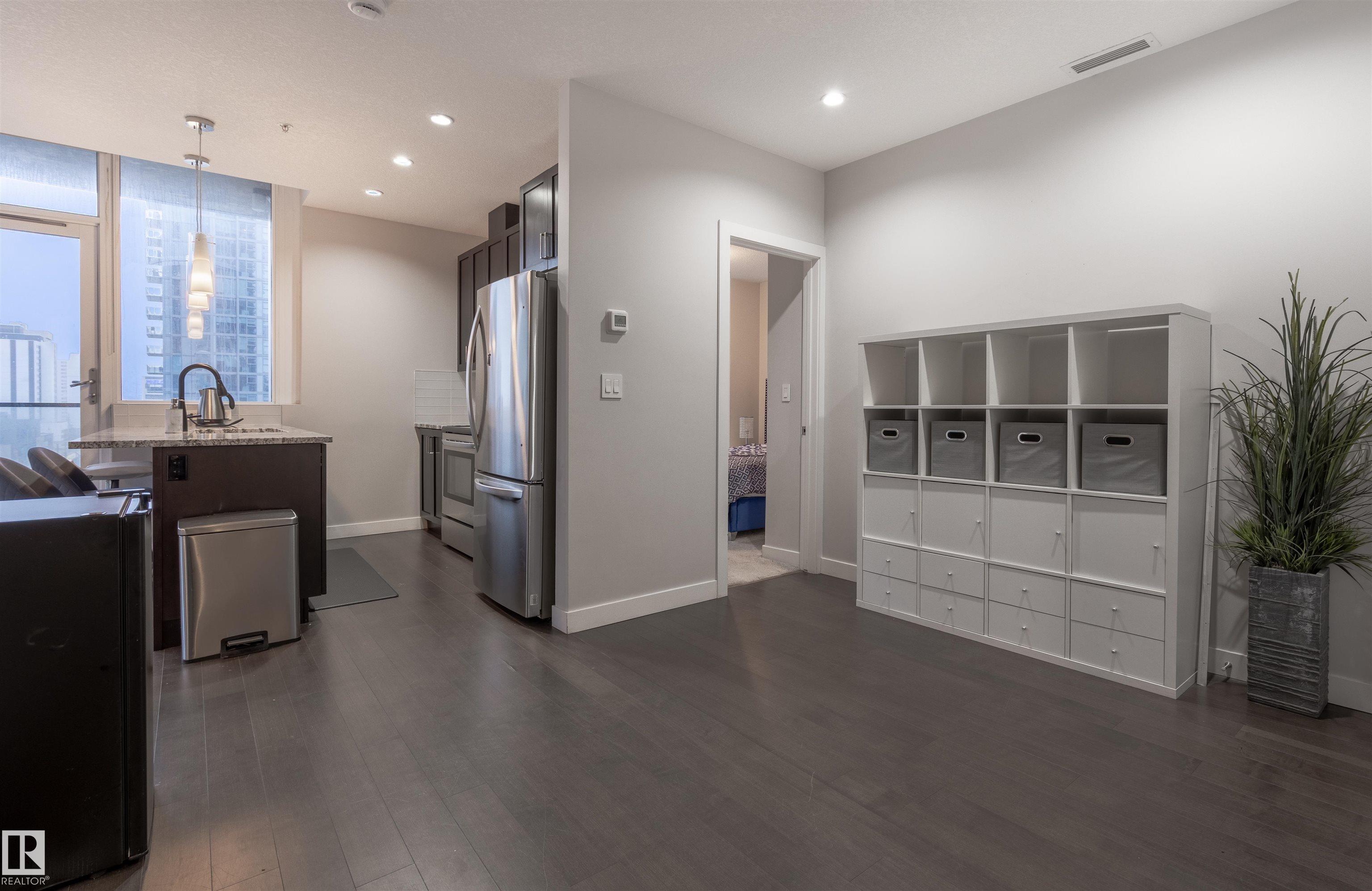 901 - 10238 103 Street NW, Downtown, Edmonton