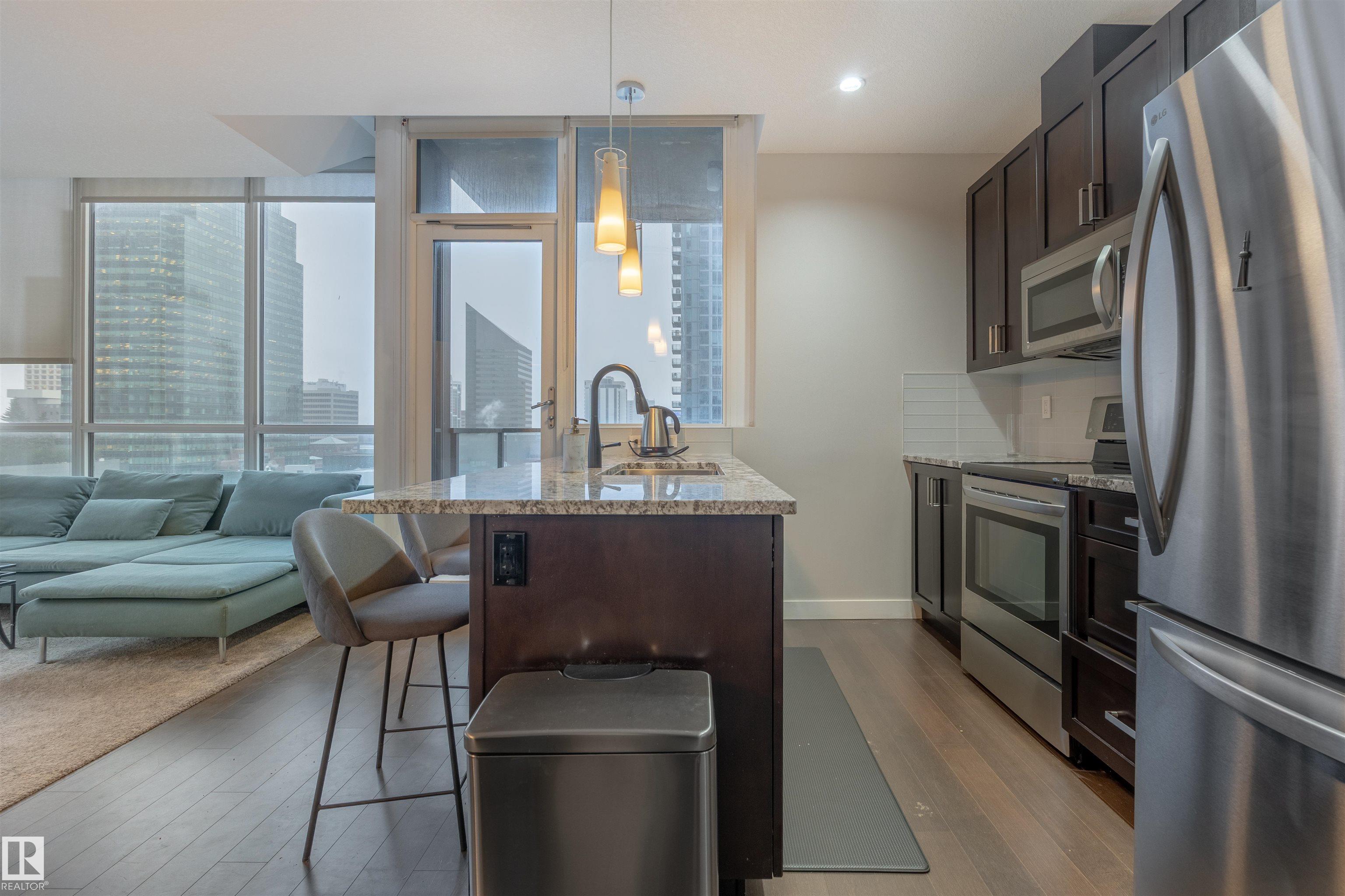 Photo 6 at 901 - 10238 103 Street NW, Downtown, Edmonton