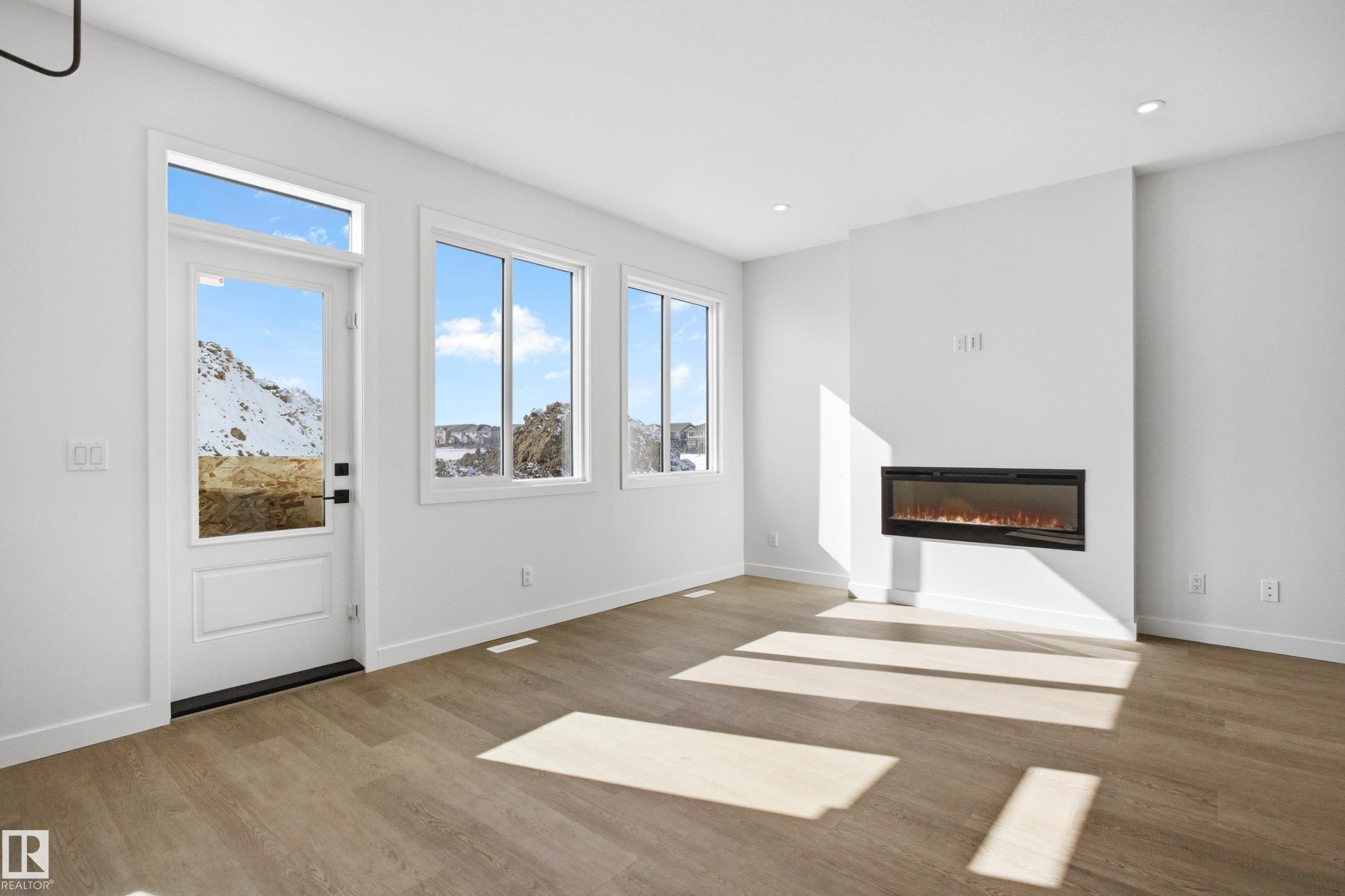 Picture for 1126 CRISTALL CR SW