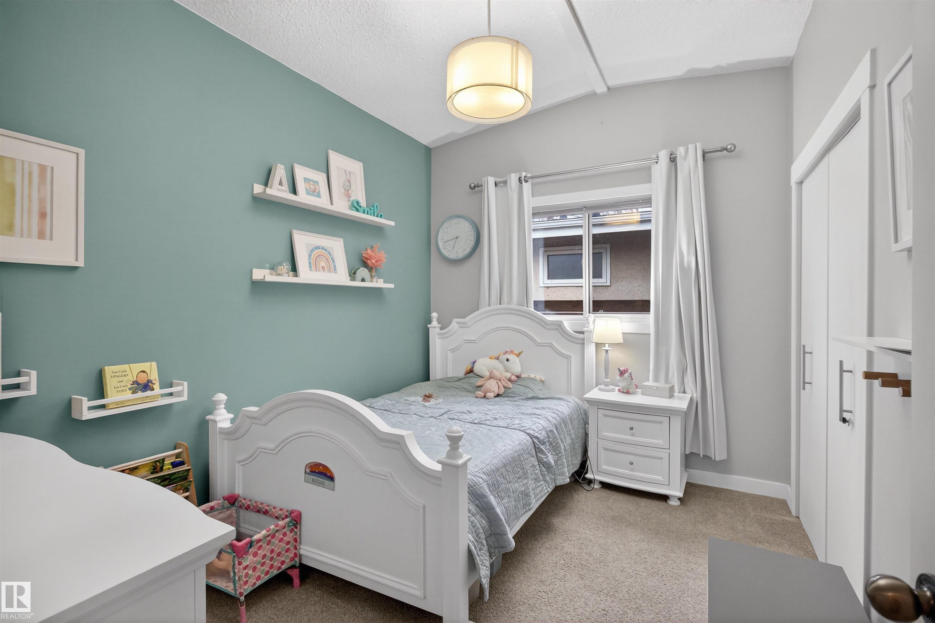 Photo 19 at 15719 89a Avenue NW, Meadowlark Park, Edmonton