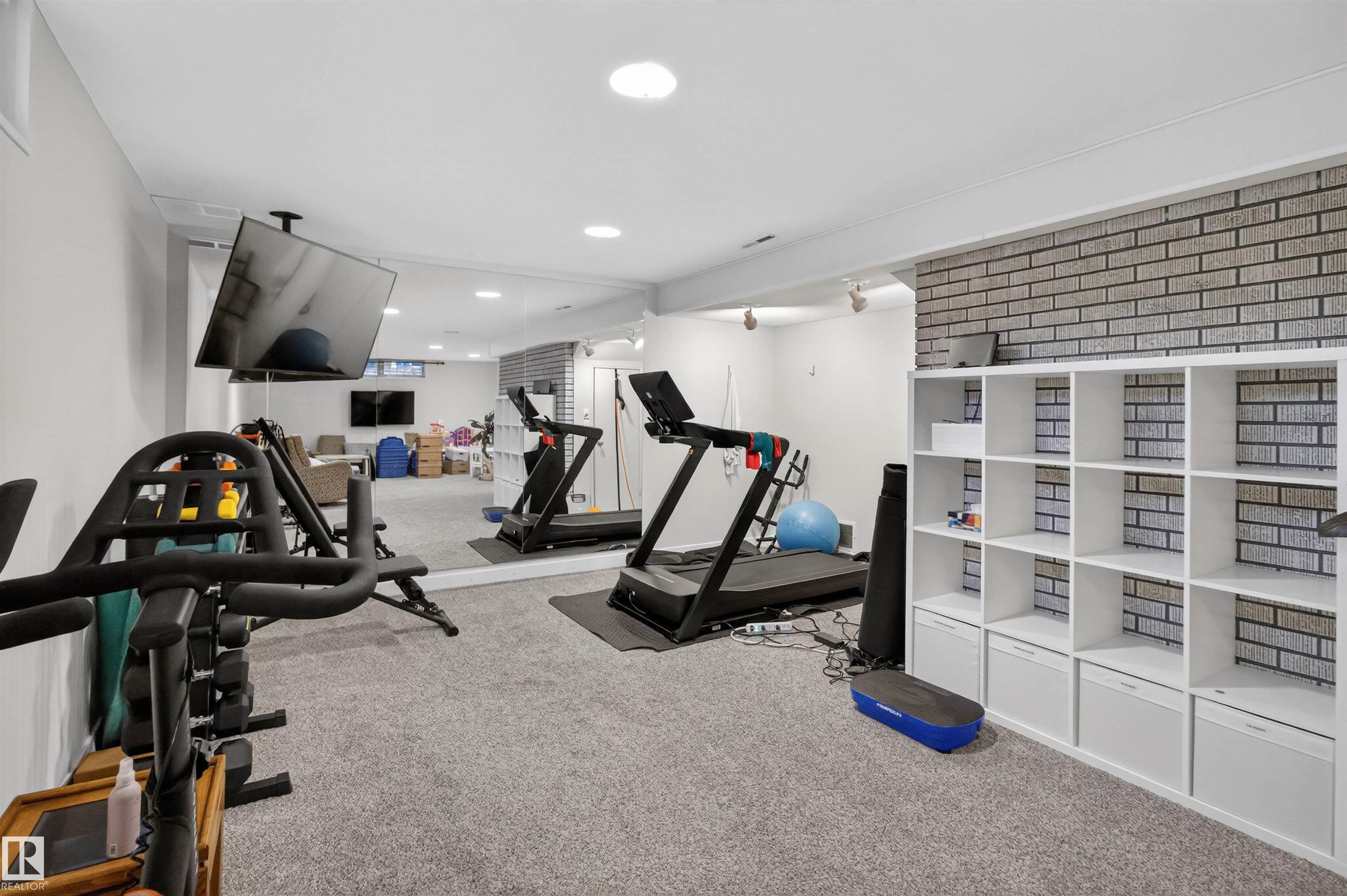 Photo 30 at 15719 89a Avenue NW, Meadowlark Park, Edmonton