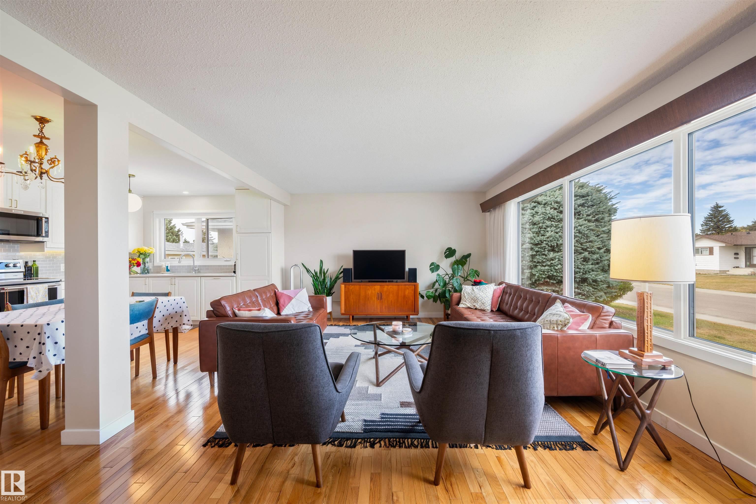 Picture for 7811 148 AV NW