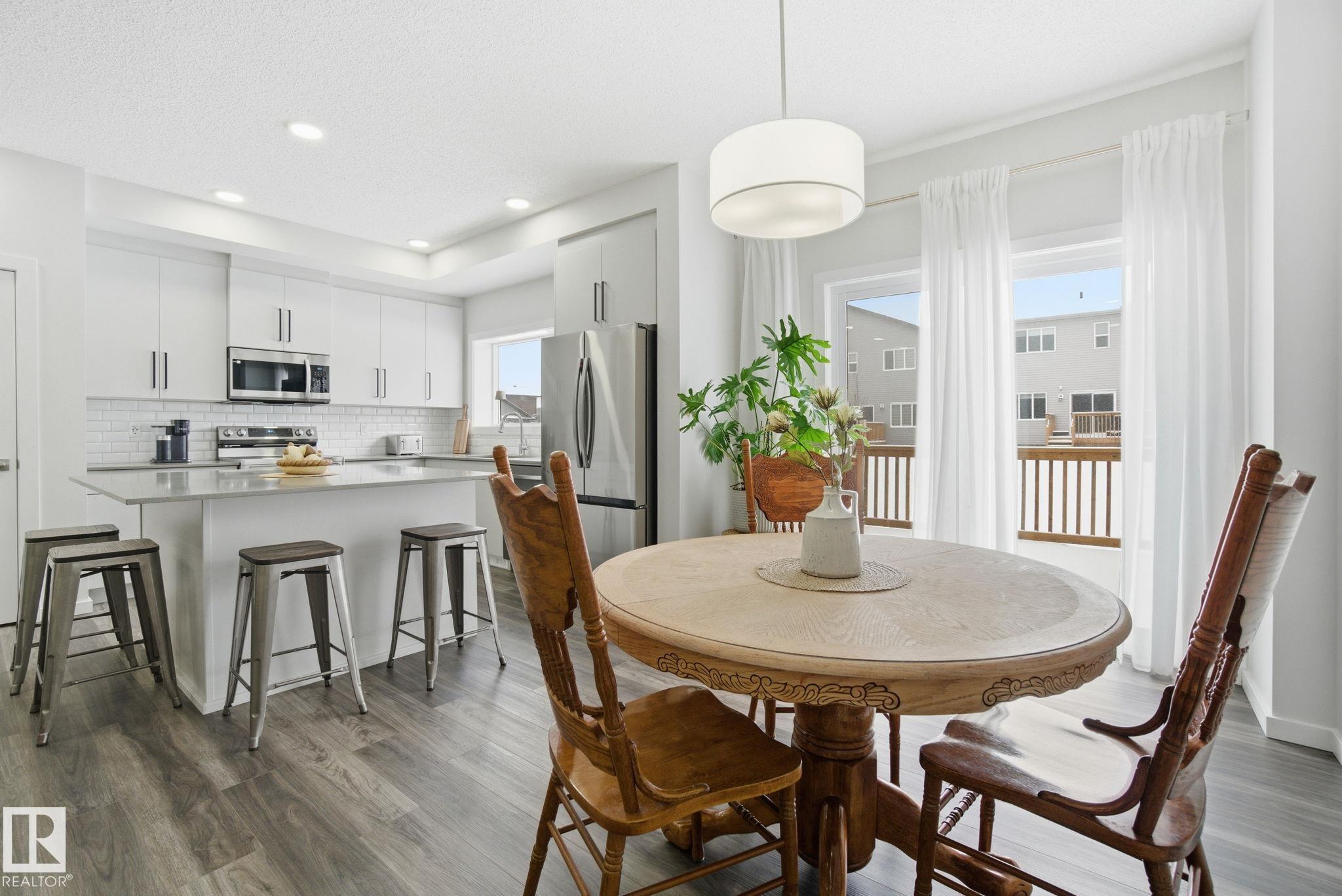 Photo 12 at 319 29 Street SW, Alces, Edmonton