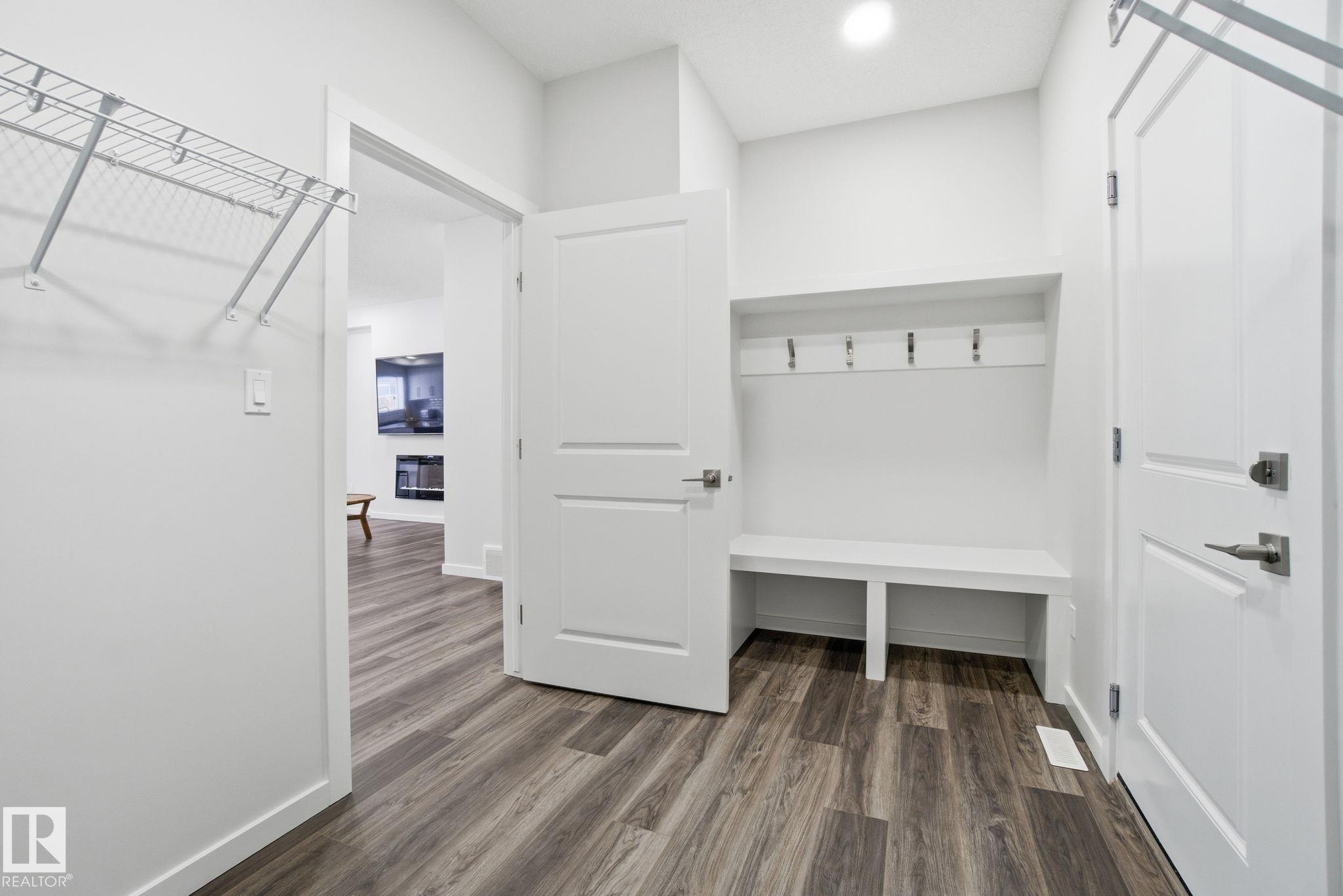 Photo 20 at 319 29 Street SW, Alces, Edmonton