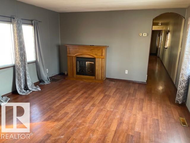 Picture for #12 Cliff Crescent NW