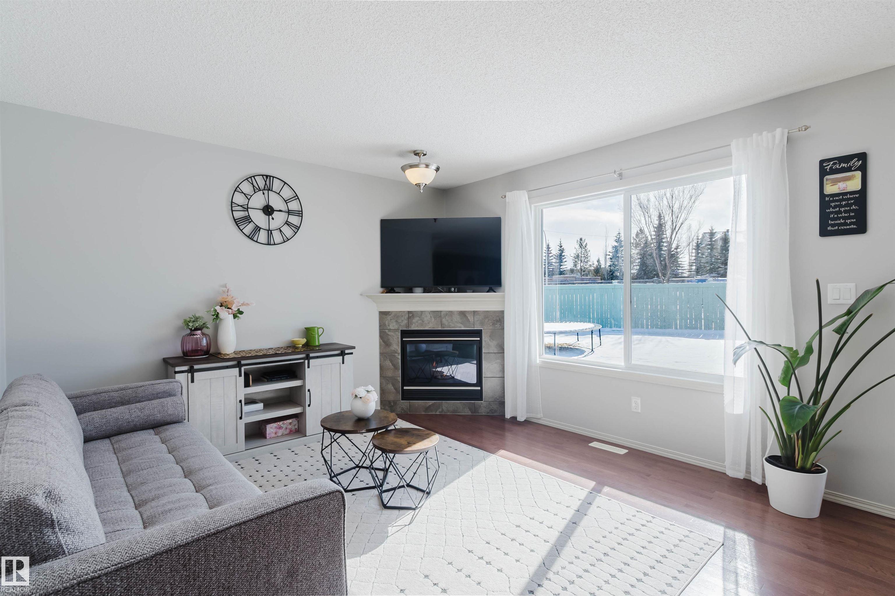 Picture for 2349 LEMIEUX PL NW