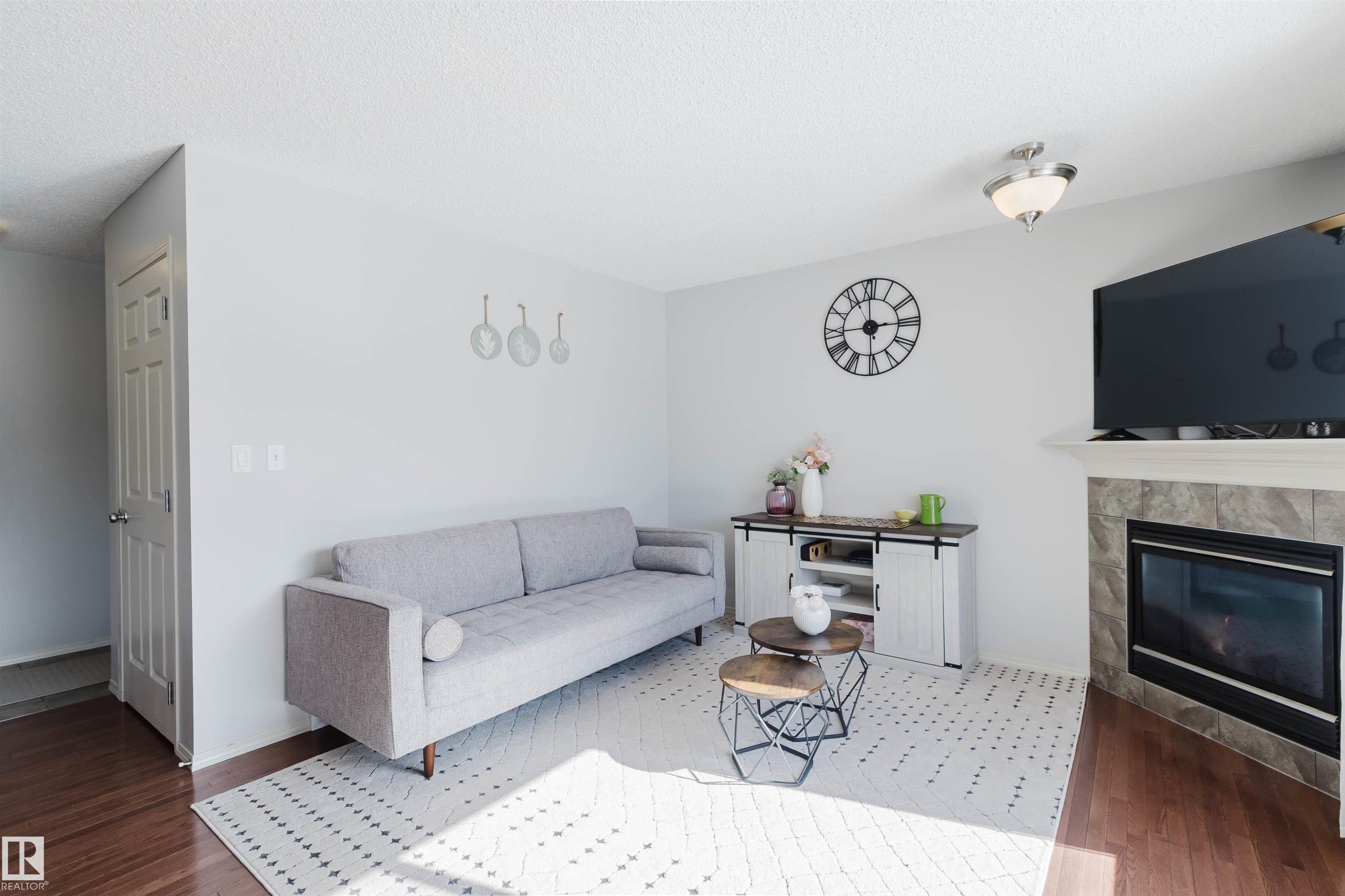 Picture for 2349 LEMIEUX PL NW