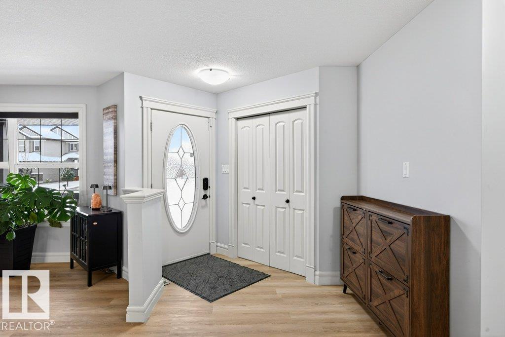 Photo 5 at 24 Hickory Trail, Heatherglen, Spruce Grove