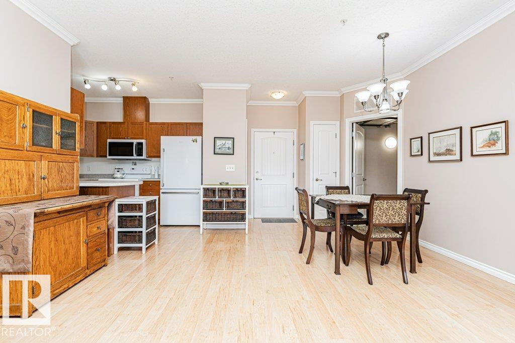 Photo 11 at 206 - 8528 82 Avenue NW, Bonnie Doon, Edmonton