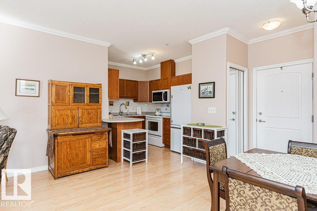 Photo 12 at 206 - 8528 82 Avenue NW, Bonnie Doon, Edmonton