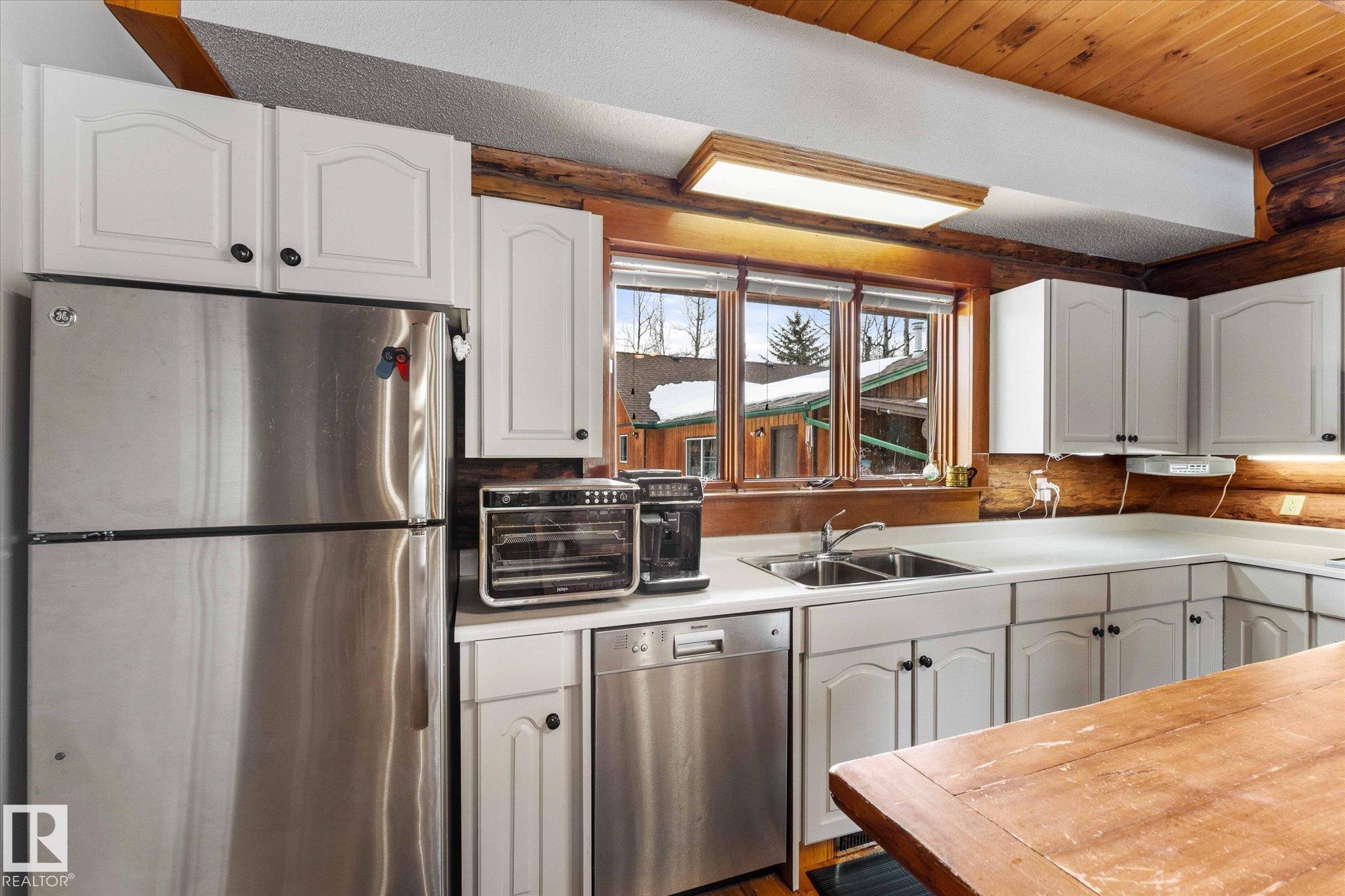 Photo 26 at 11 53001 Rge Road 53, Wabamun Lk., Rural Parkland County