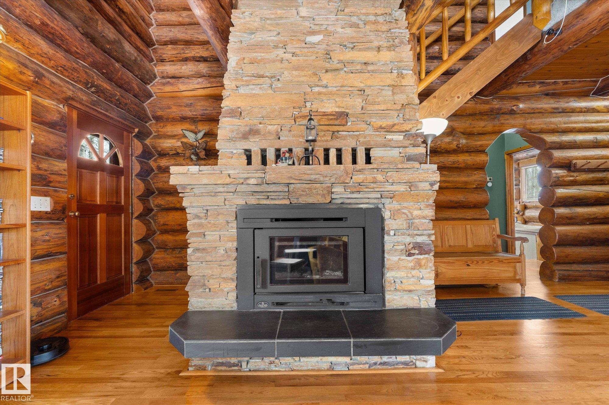 Photo 32 at 11 53001 Rge Road 53, Wabamun Lk., Rural Parkland County